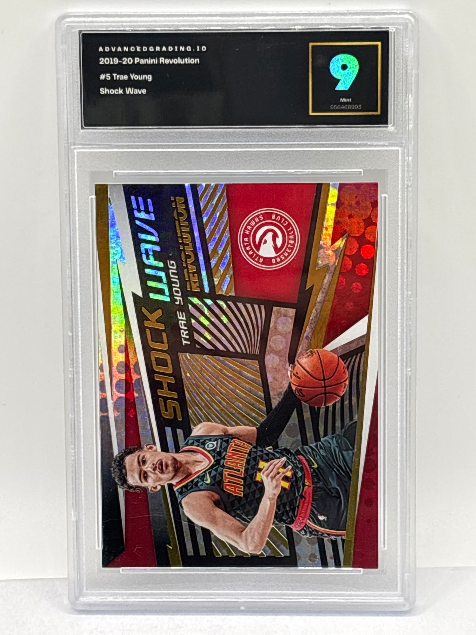 2019-20 PANINI REVOLUTION TRAE YOUNG SHOCK WAVE SP GRADED MINT 9 (1 of 5)