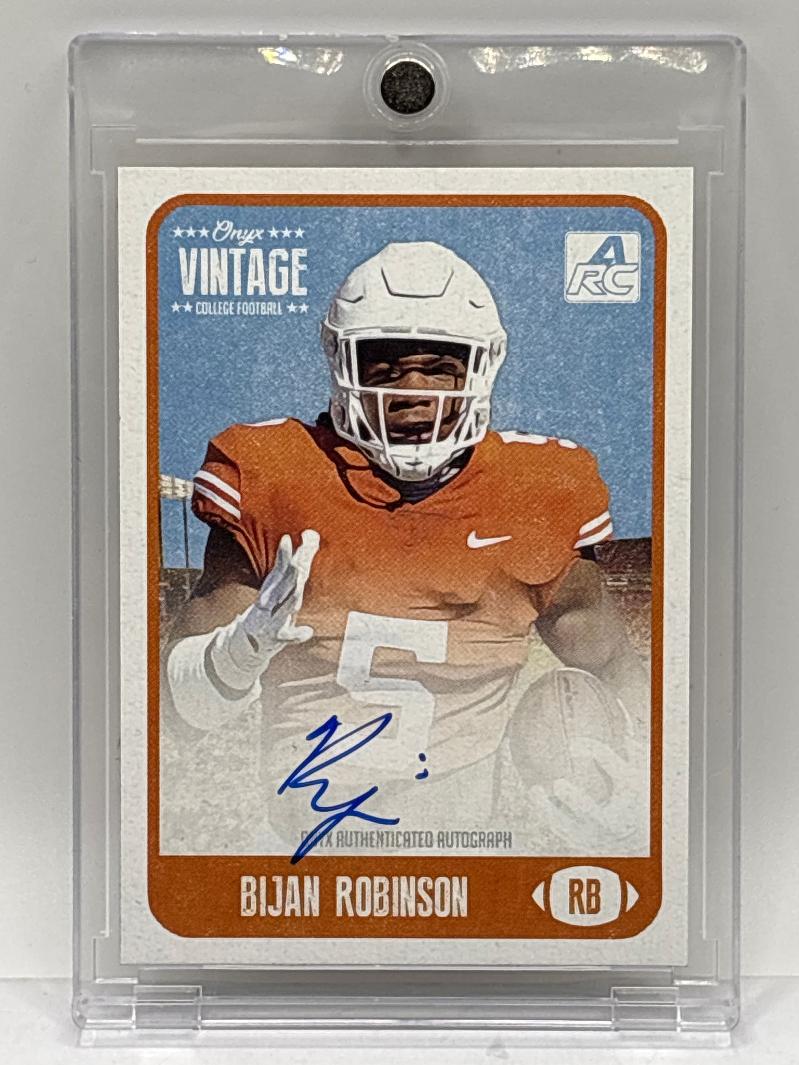 2021 ONYX AUTHENTICATED VINTAGE BIJAN ROBINSON ON-CARD AUTOGRAPHED ROOKIE CARD (1 of 3)