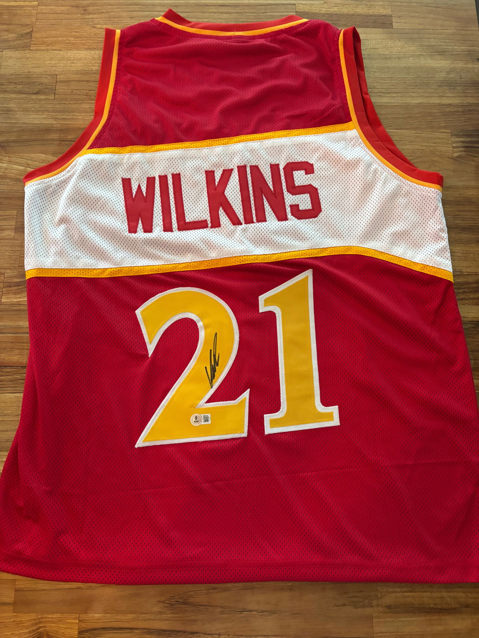 AUTHENTIC DOMINIQUE WILKINS XL AUTOGRAPHED JERSEY (1 of 6)