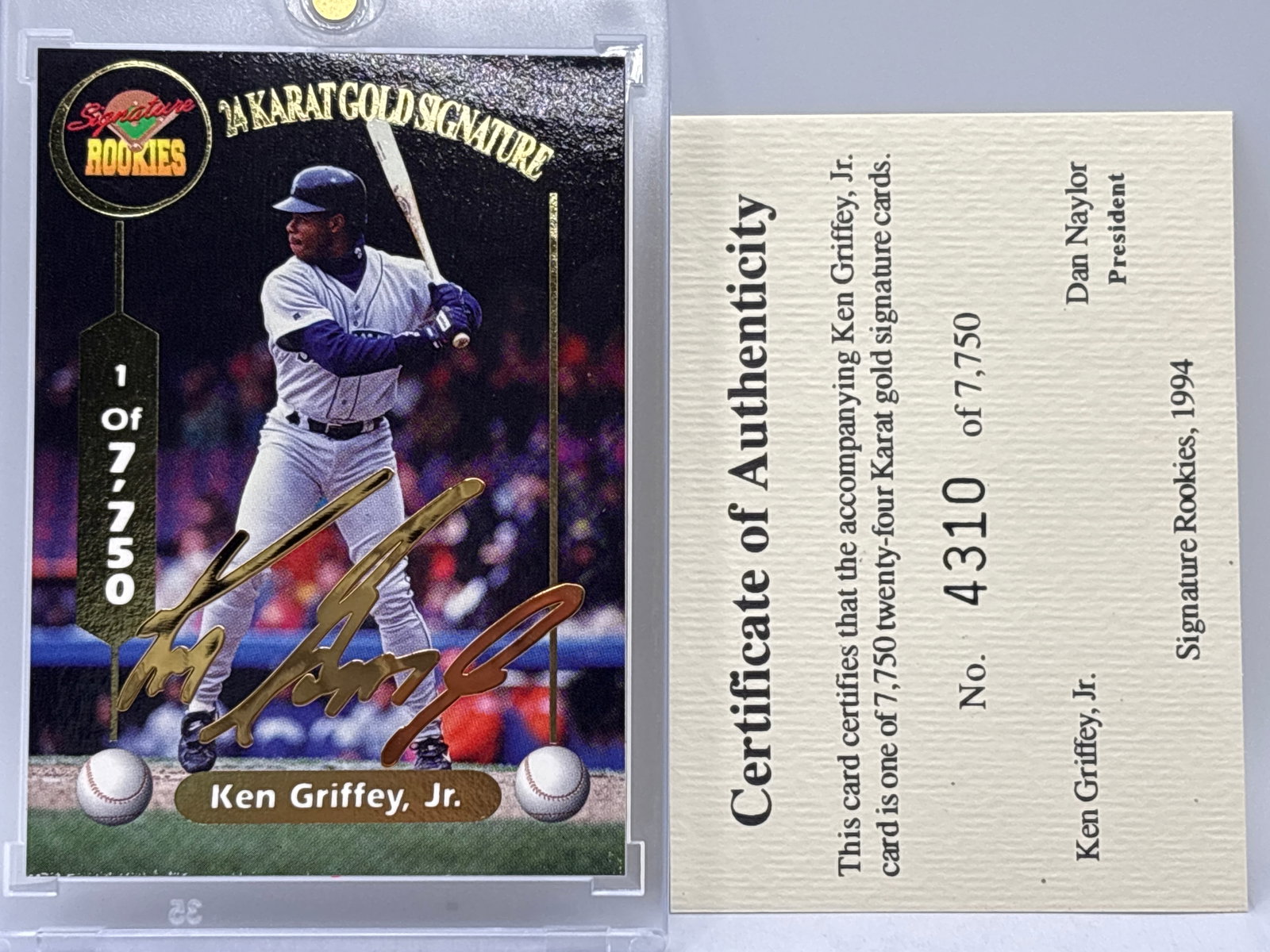 LIMITED EDITION 1994 SIGNATURE ROOKIES KEN GRIFFEY JR 24 KARAT GOLD SIGNATURE 1 OF 7,750 W COA: LIMITED EDITION 1994 SIGNATURE ROOKIES KEN GRIFFEY JR 24 KARAT GOLD SIGNATURE 1 OF 7,750WITH COA