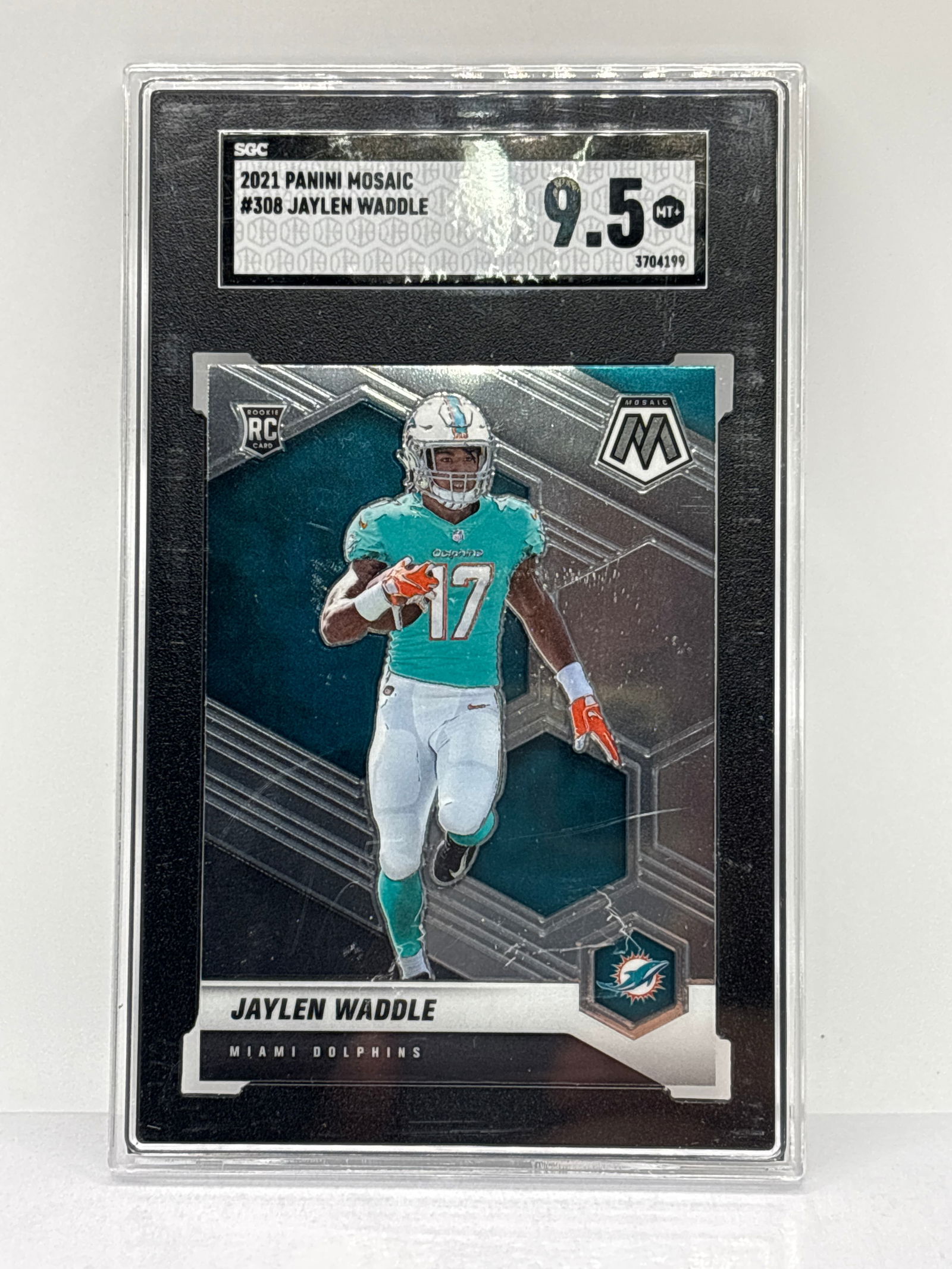 2021 PANINI MOSAIC JAYLEN WADDLE ROOKIE CARD SGC MINT+ 9.5 (1 of 4)