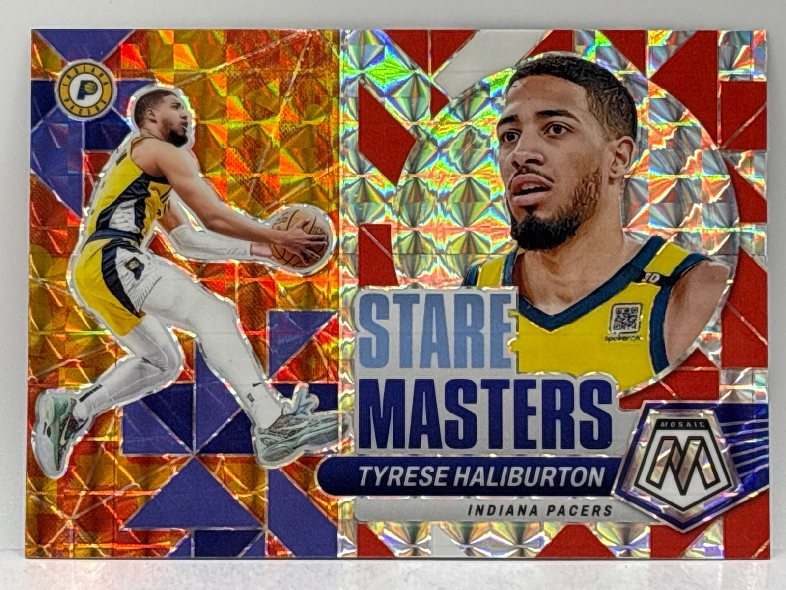 2023-24 PANINI MOSAIC TYRESE HALIBURTON STAREMASTERS PRIZM HOLO (1 of 3)
