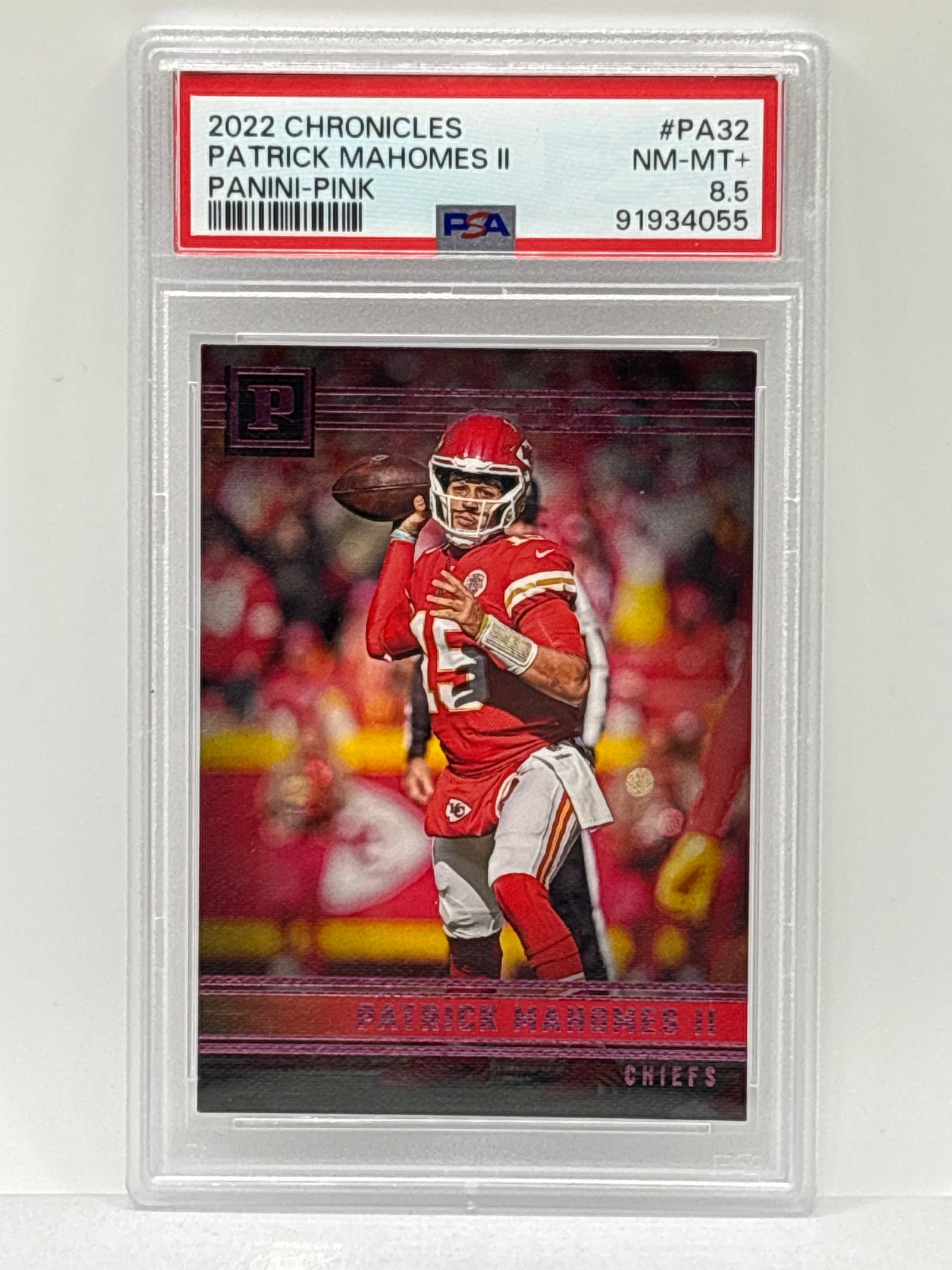 2022 PANINI CHRONICLES PATRICK MAHOMES II PINK FOIL PSA NM-MT+ 8.5 (1 of 3)