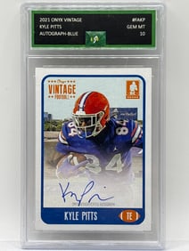2021 ONYX VINTAGE AUTHENTICATED KYLE PITTS ON-CARD AUTOGRAPHED ROOKIE CARD GRADED GEM MINT 10