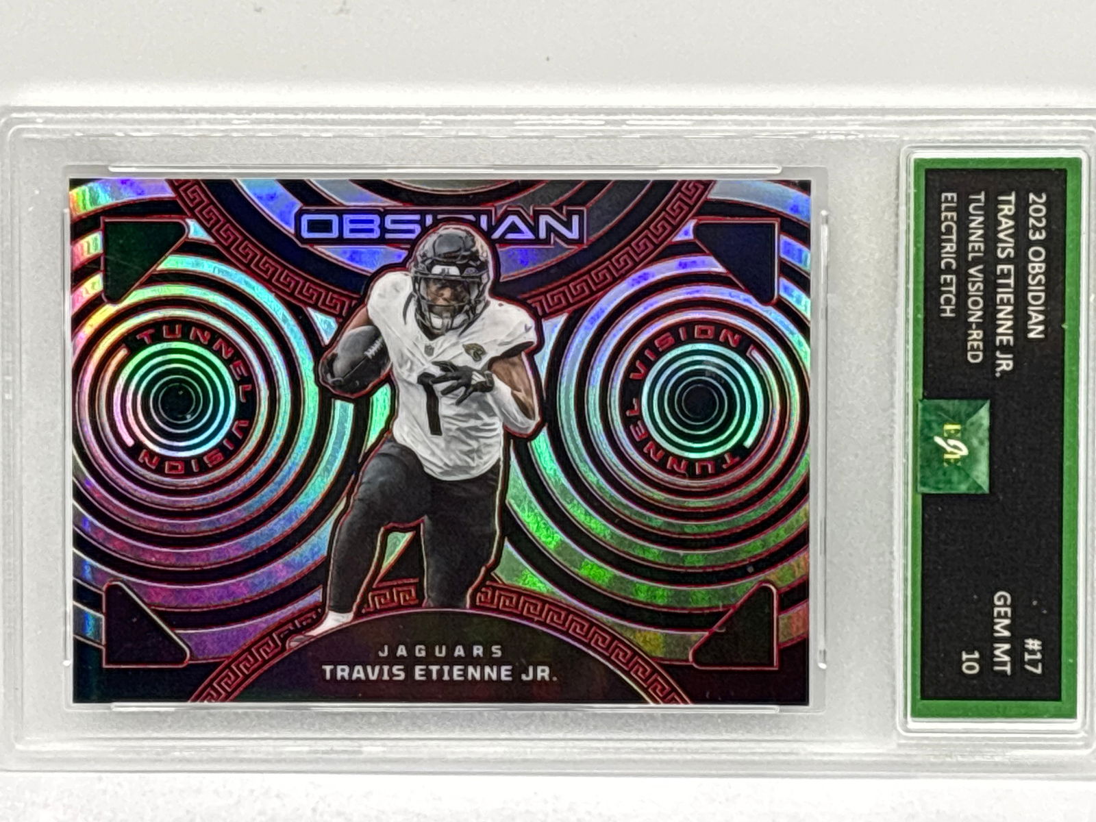 EXTREMELY RARE 9/10!! 2023 PANINI OBSIDIAN TUNNEL VISION TRAVIS ETIENNE JR RED ELECTRIC ETCH GM 10 (1 of 6)