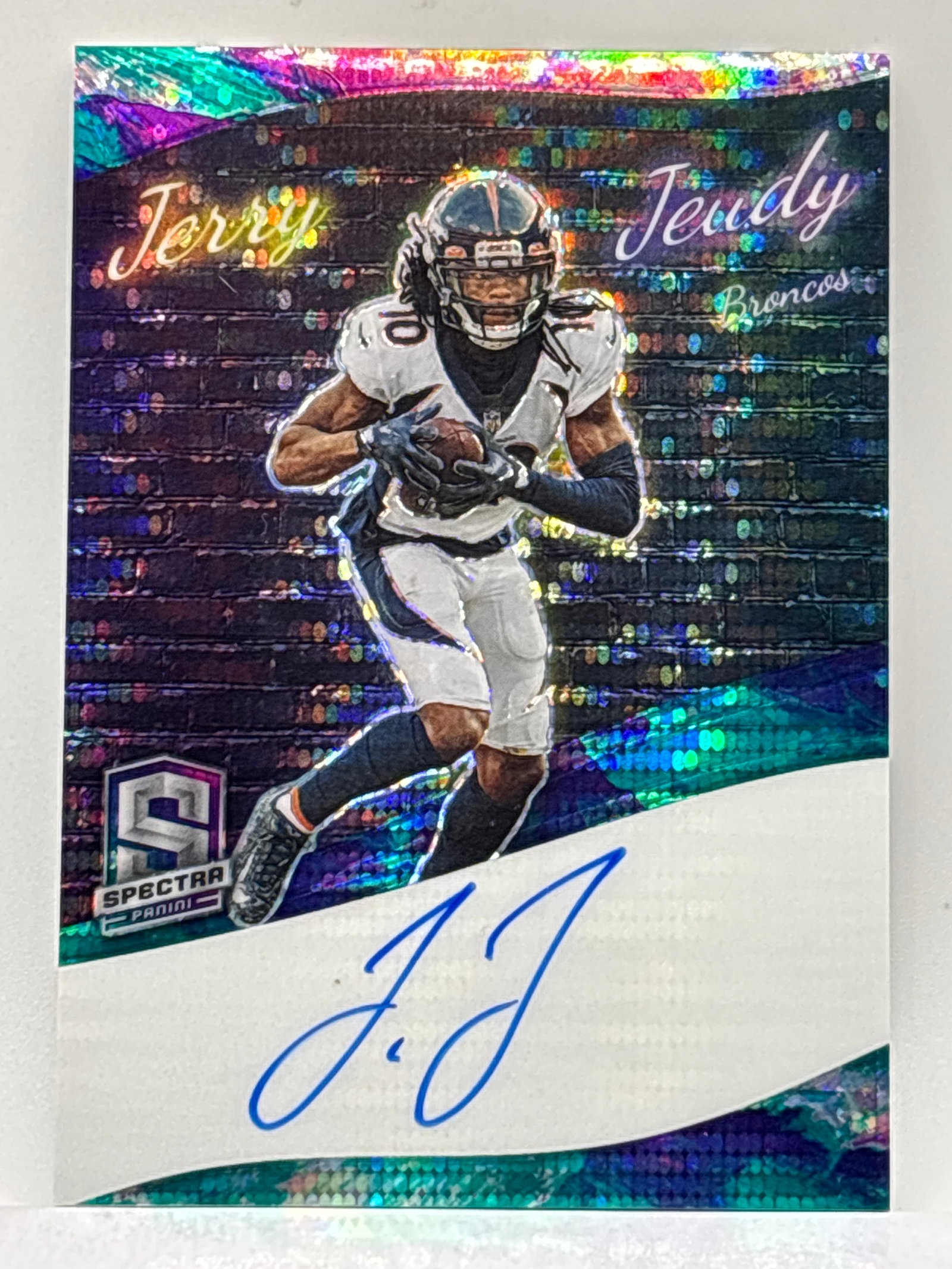 87/99!! 2023 PANINI SPECTRA COLORGRAPHS JERRY JEUDY CELESTIAL PRIZM HOLO ON CARD AUTOGRAPH: 87/99!! 2023 PANINI SPECTRA COLORGRAPHS JERRY JEUDY CELESTIAL PRIZM HOLO ON CARD AUTOGRAPH