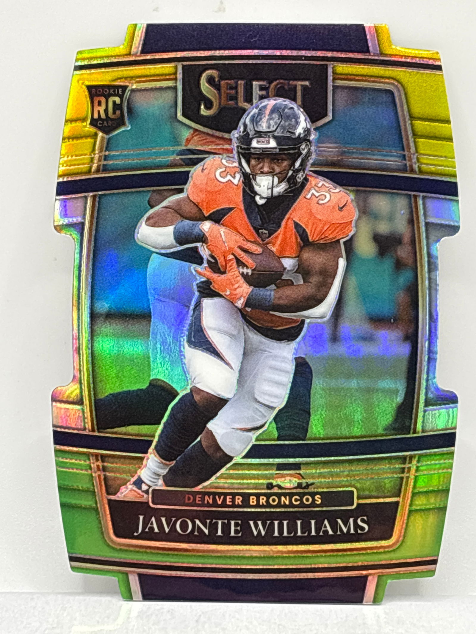 2021 PANINI SELECT CONCOURSE JAVONTE WILLIAMS NEON YELLOW & GREEN PRIZM HOLO ROOKIE CARD (1 of 2)