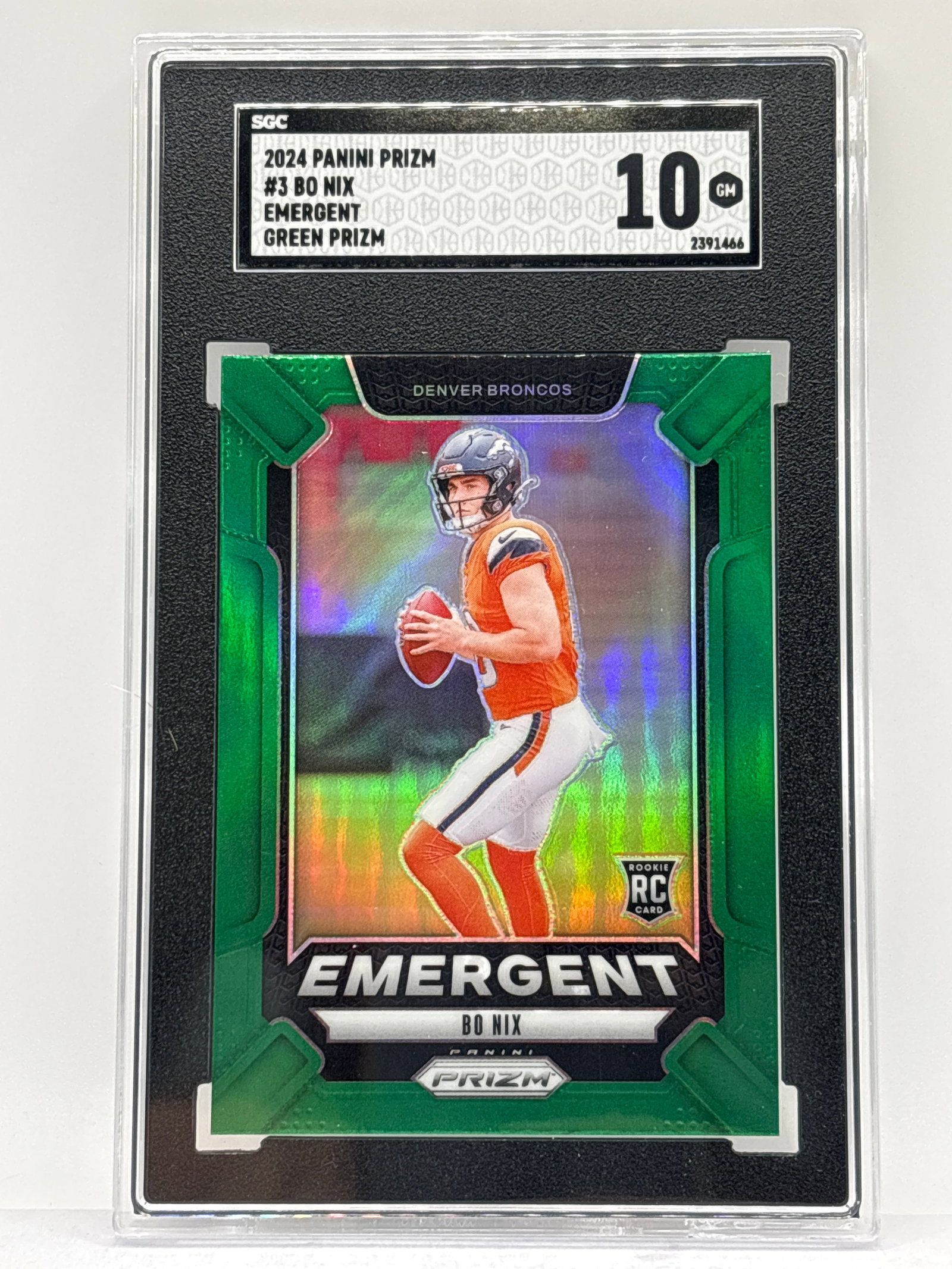 2024 PANINI PRIZM BO NIX GREEN EMERGENT PRIZM HOLO ROOKIE CARD GRADED SGC GEM MINT 10: THE HOBBY BOXCracked slab, card is mint