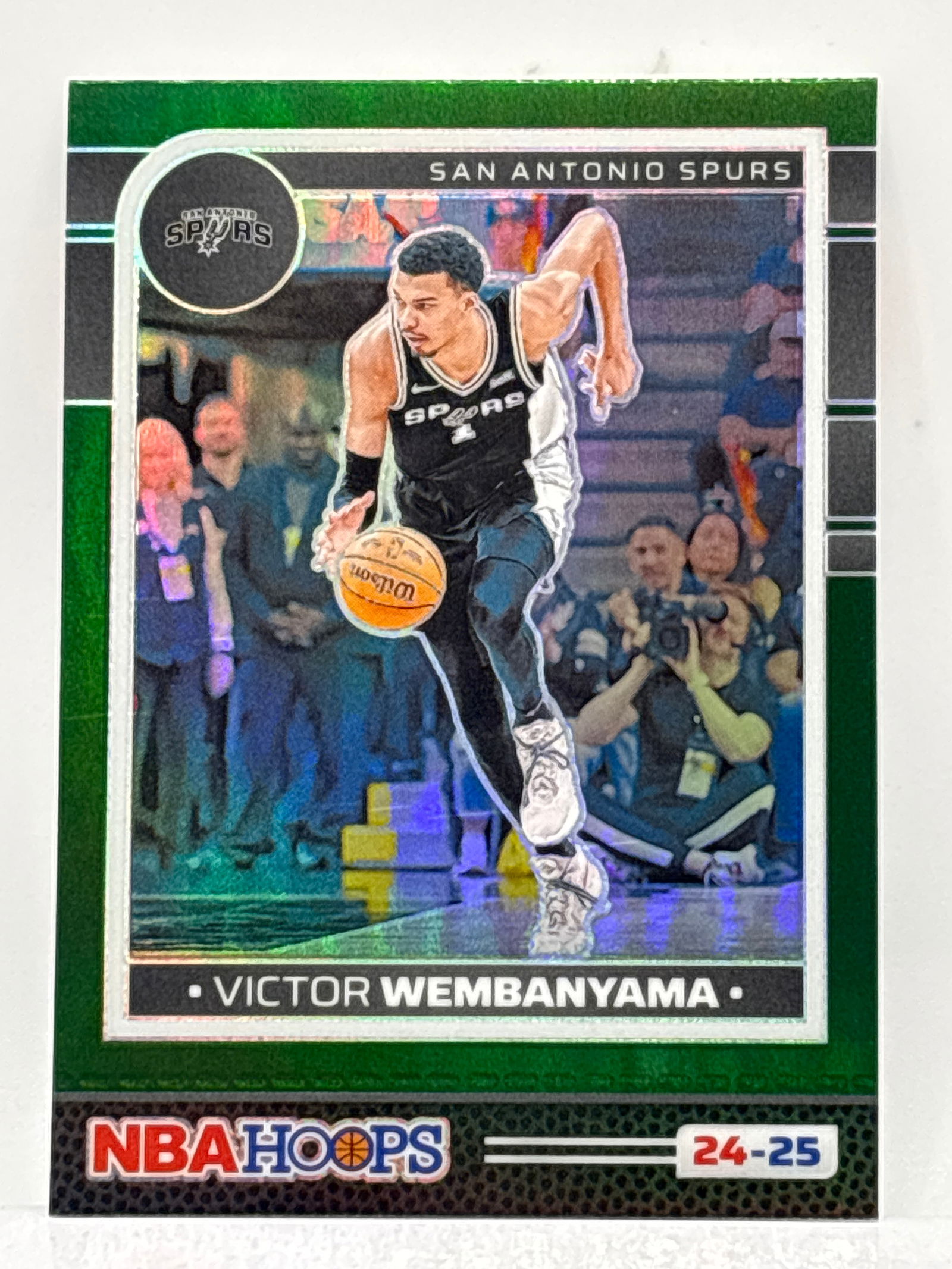 2024-25 PANINI NBA HOOPS VICTOR WEMBANYAMA GREEN PRIZM HOLO (1 of 3)