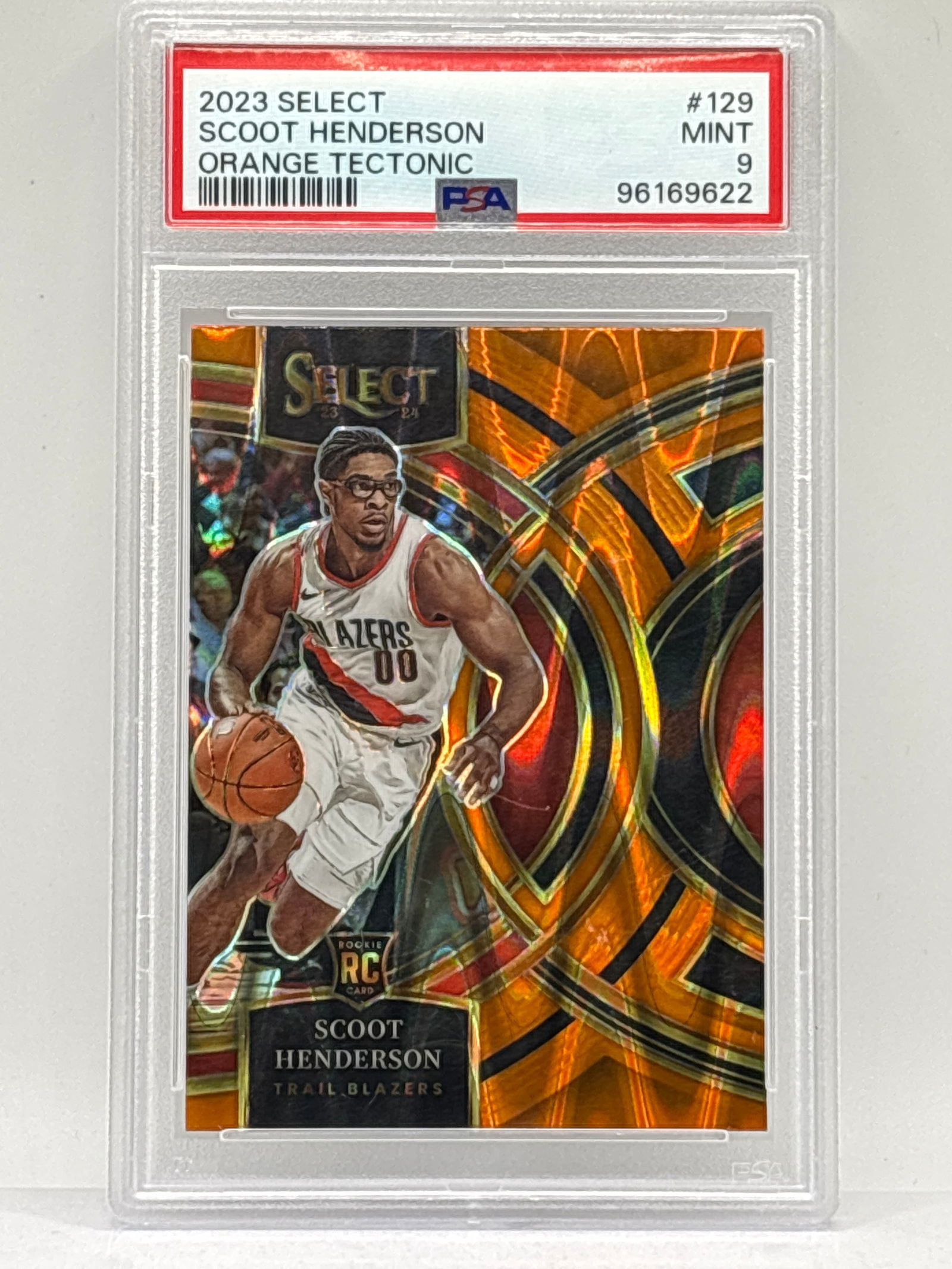2023-24 PANINI SELECT PREMIER SCOOT HENDERSON ORANGE TECTONIC PRIZM HOLO ROOKIE CARD PSA MINT 9 (1 of 2)
