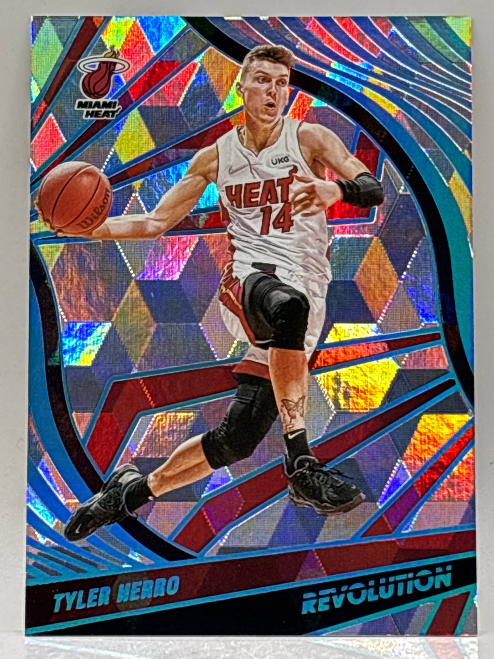 36/50!! 2021-22 PANINI REVOLUTION TYLER HERRO CUBIC SP: THE HOBBY BOX