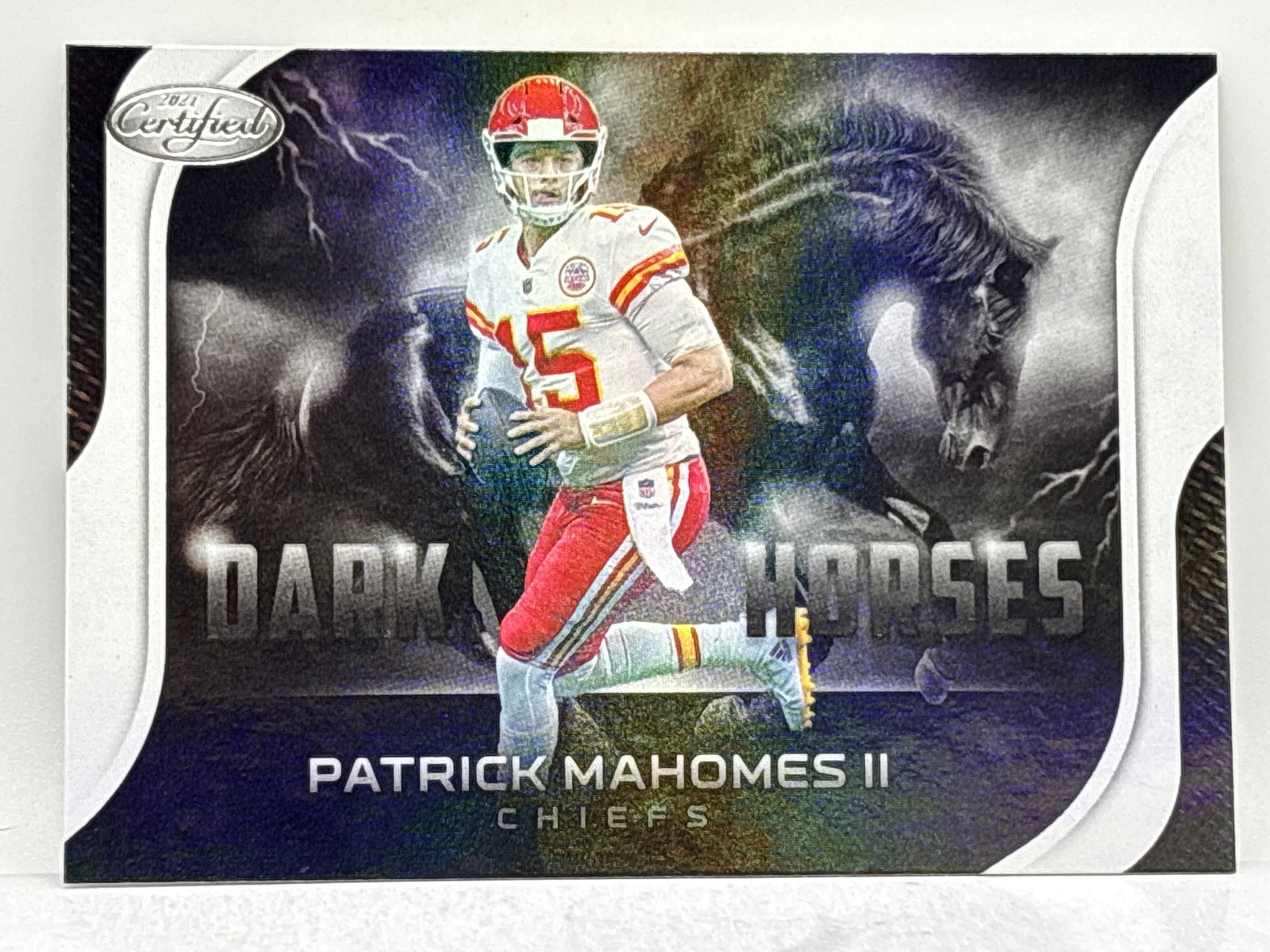 2021 PANINI CERTIFIED PATRICK MAHOMES II DARK HORSES INSERT (1 of 3)