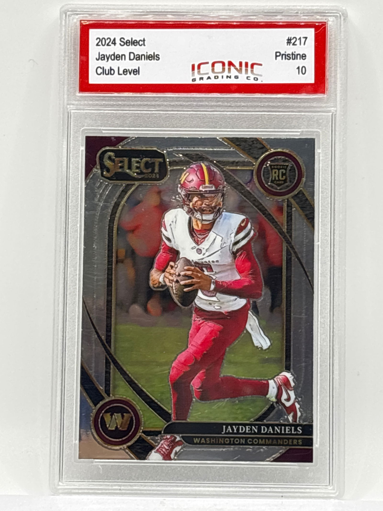 2024 PANINI SELECT CLUB LEVEL JAYDEN DANIELS ROOKIE CARD GRADED PRISTINE 10 (1 of 3)