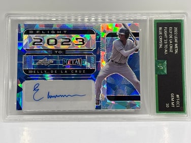 /4 2022 LEAF METAL ELLY DE LA CRUZ FLIGHT 2023 TO AUTOGRAPHED CRYSTAL ROOKIE CARD GRADED GEM MINT 10
