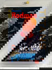 /1250 LIMITED EDITION 1995 SIGNATURE SERIES DENNIS RODMAN GOLD FOIL TITANS ON-CARD AUTOGRAPH INSERT