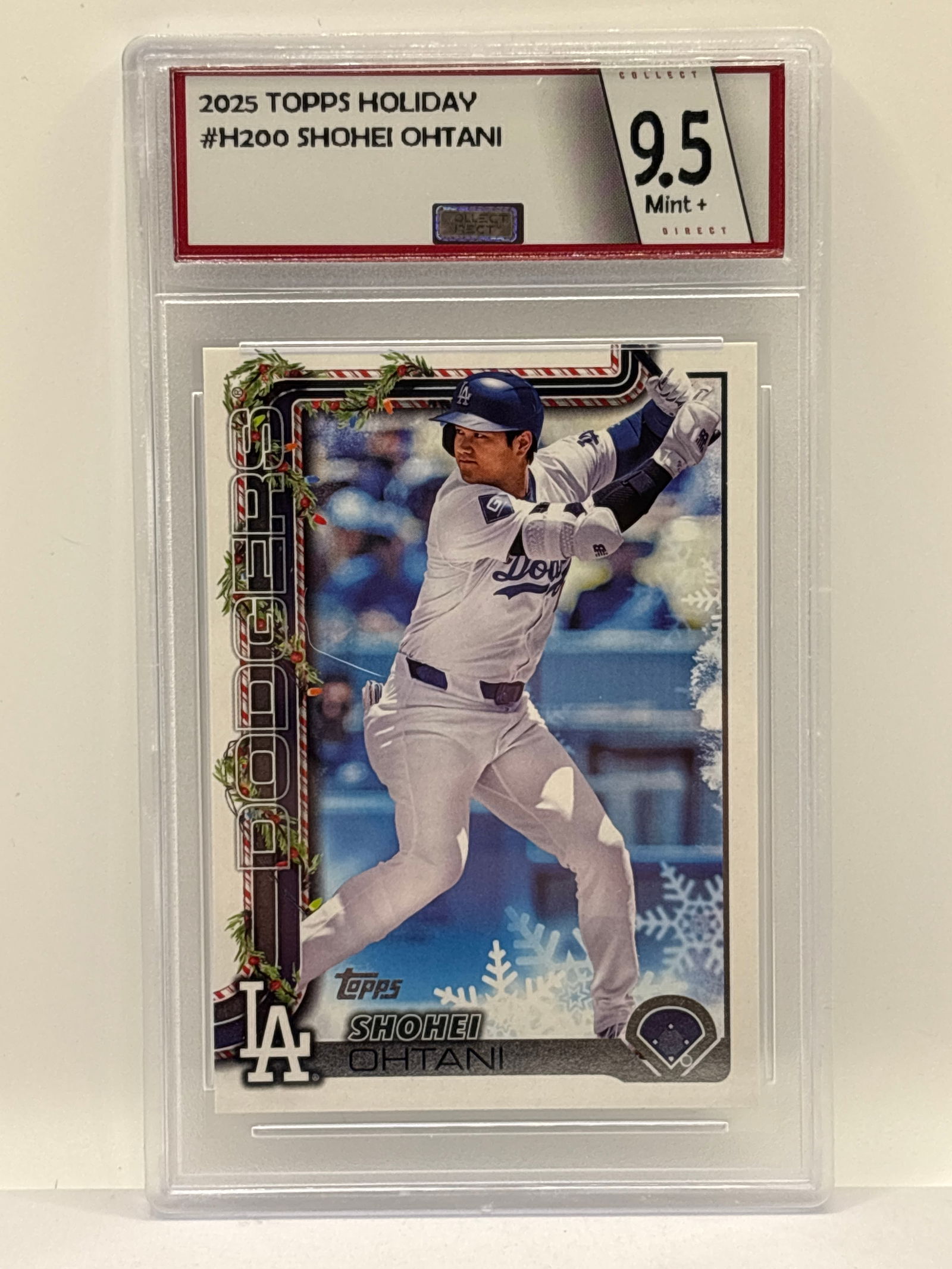 2025 TOPPS HOLIDAY SHOHEI OHTANI SP GRADED MINT+ 9.5 (1 of 2)