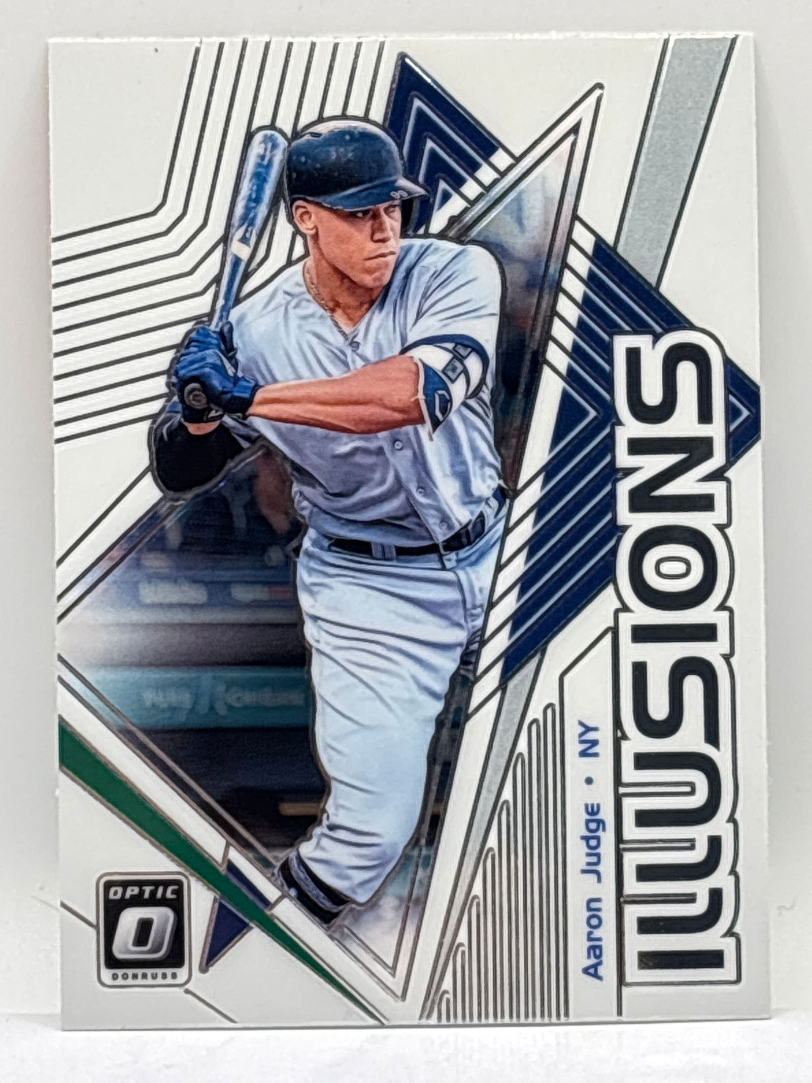 2019 PANINI DONRUSS OPTIC AARON JUDGE ILLUSIONS INSERT (1 of 3)