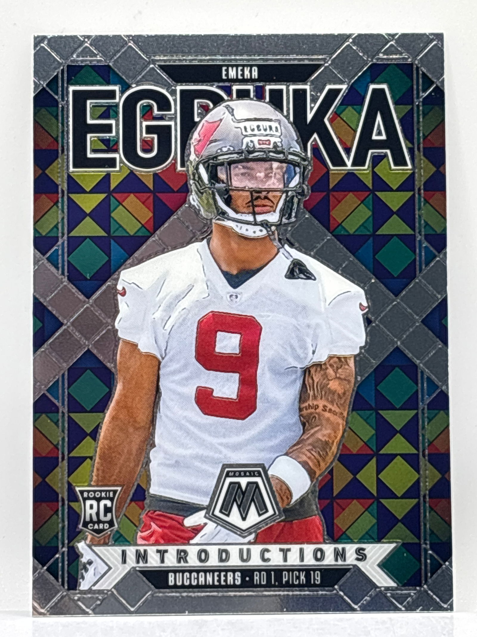 2025 PANINI MOSAIC EMEKA EGBUKA INTRODUCTIONS ROOKIE CARD (1 of 2)