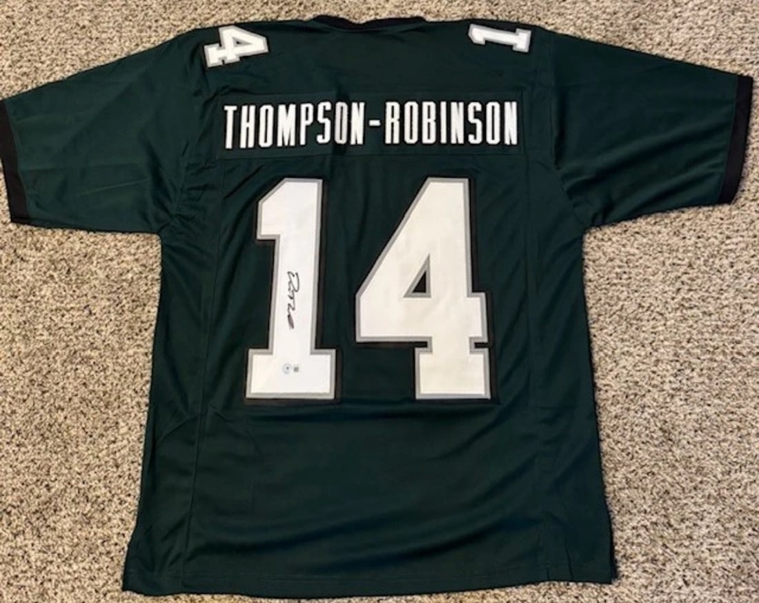 AUTHENTIC DORIAN THOMPSON-ROBINSON AUTOGRAPHED EAGLES JERSEY BECKETT CERTIFIED: THE HOBBY BOX