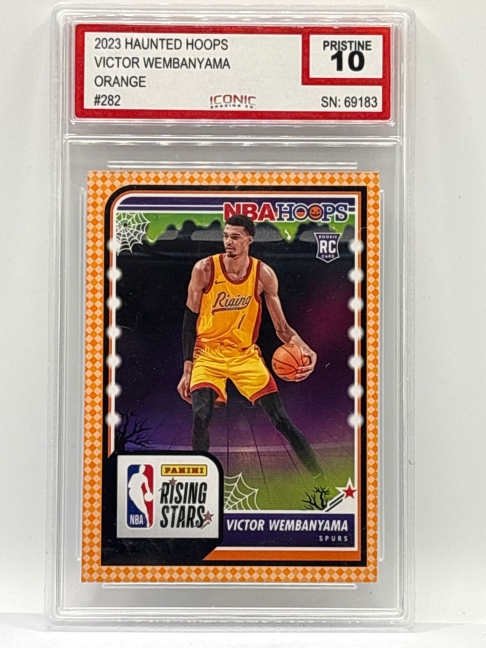 2023 PANINI NBA HOOPS HAUNTED HOOPS VICTOR WEMBANYAMA ORANGE ROOKIE CARD GRADED PRISTINE 10 (1 of 3)