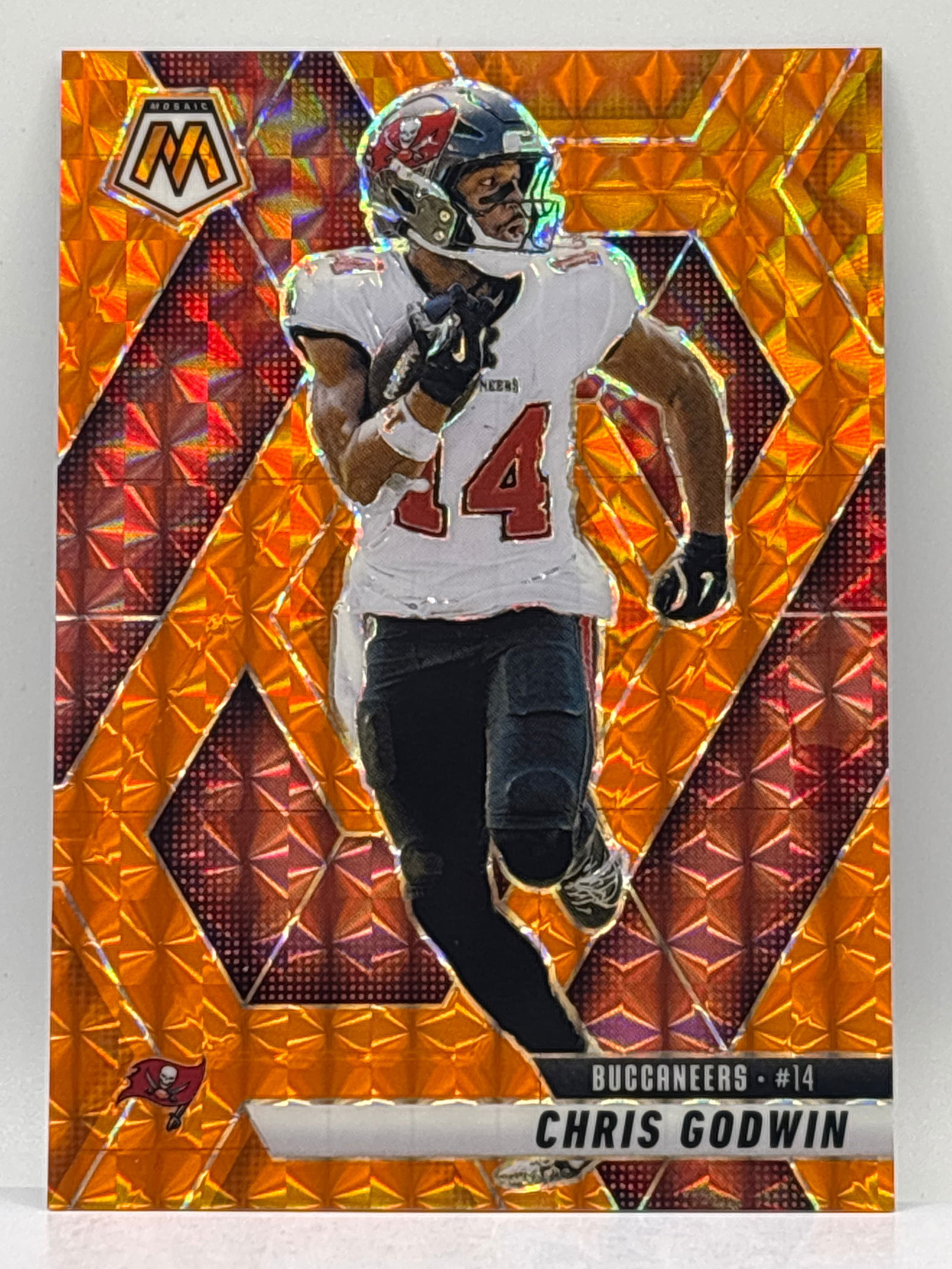 /199 2025 PANINI MOSAIC CHRIS GODWIN ORANGE PRIZM HOLO: THE HOBBY BOX