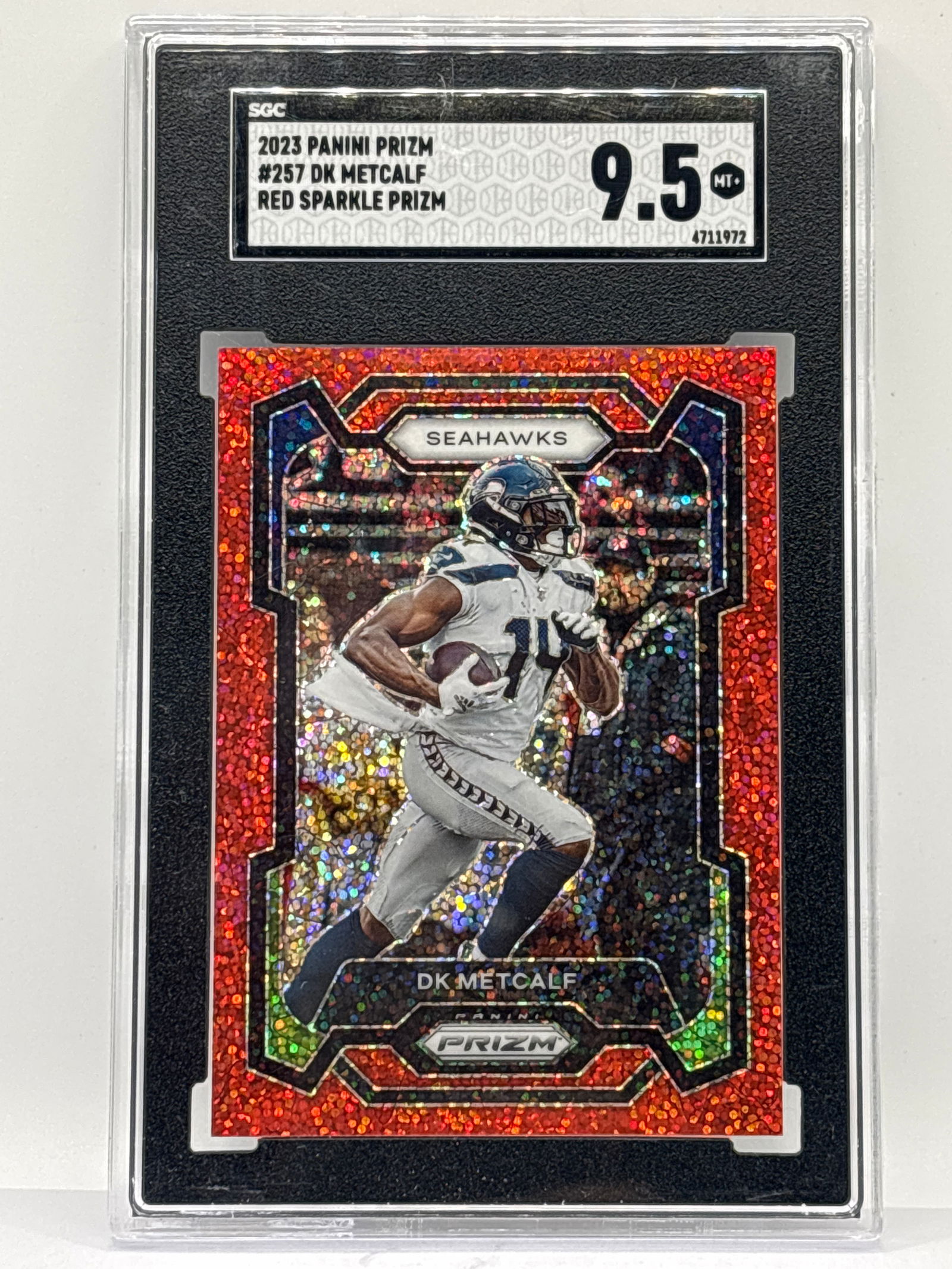 2023 PANINI PRIZM DK METCALF RED SPARKLE PRIZM HOLO SP GRADED SGC MINT+ 9.5 (1 of 3)