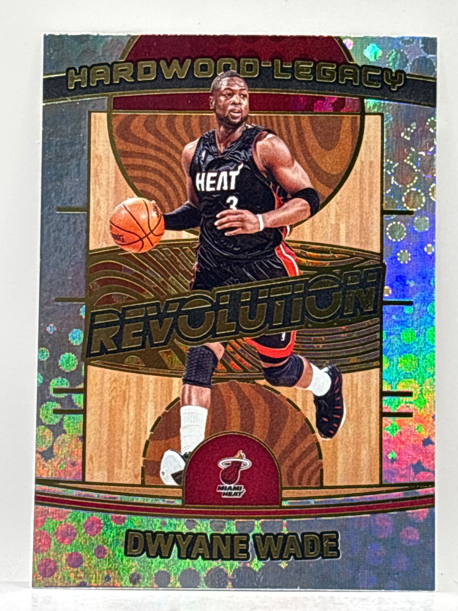 2024-25 PANINI REVOLUTION DWAYNE WADE HARDWOOD LEGACY: THE HOBBY BOX