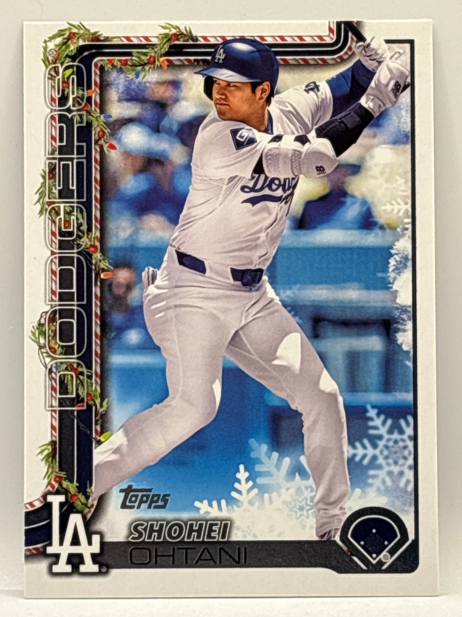 2025 TOPPS HOLIDAY SHOHEI OHTANI INSERT: THE HOBBY BOX