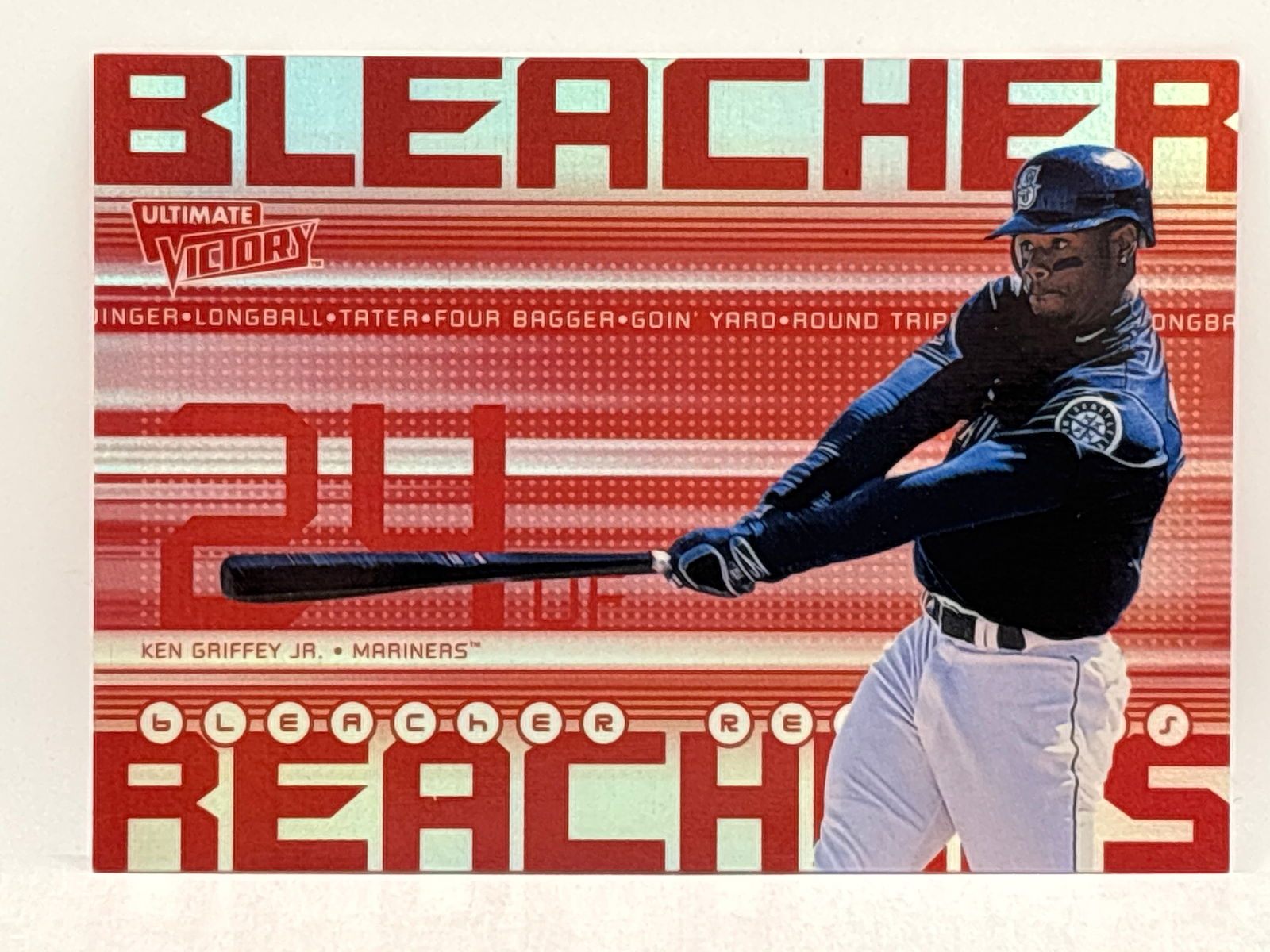 1999 UPPER DECK ULTIMATE VICTORY KEN GRIFFEY JR BLEACHER REACHERS: THE HOBBY BOX