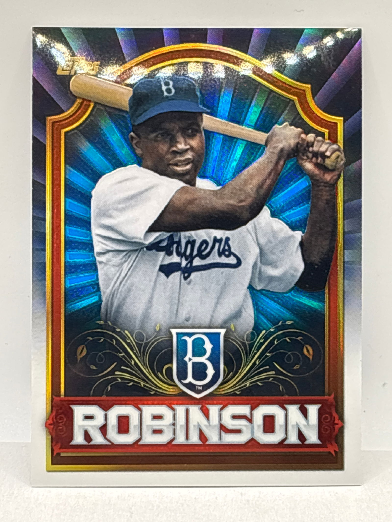 2011 TOPPS VALUE BOX CHROME JACKIE ROBINSON INSERT - 2