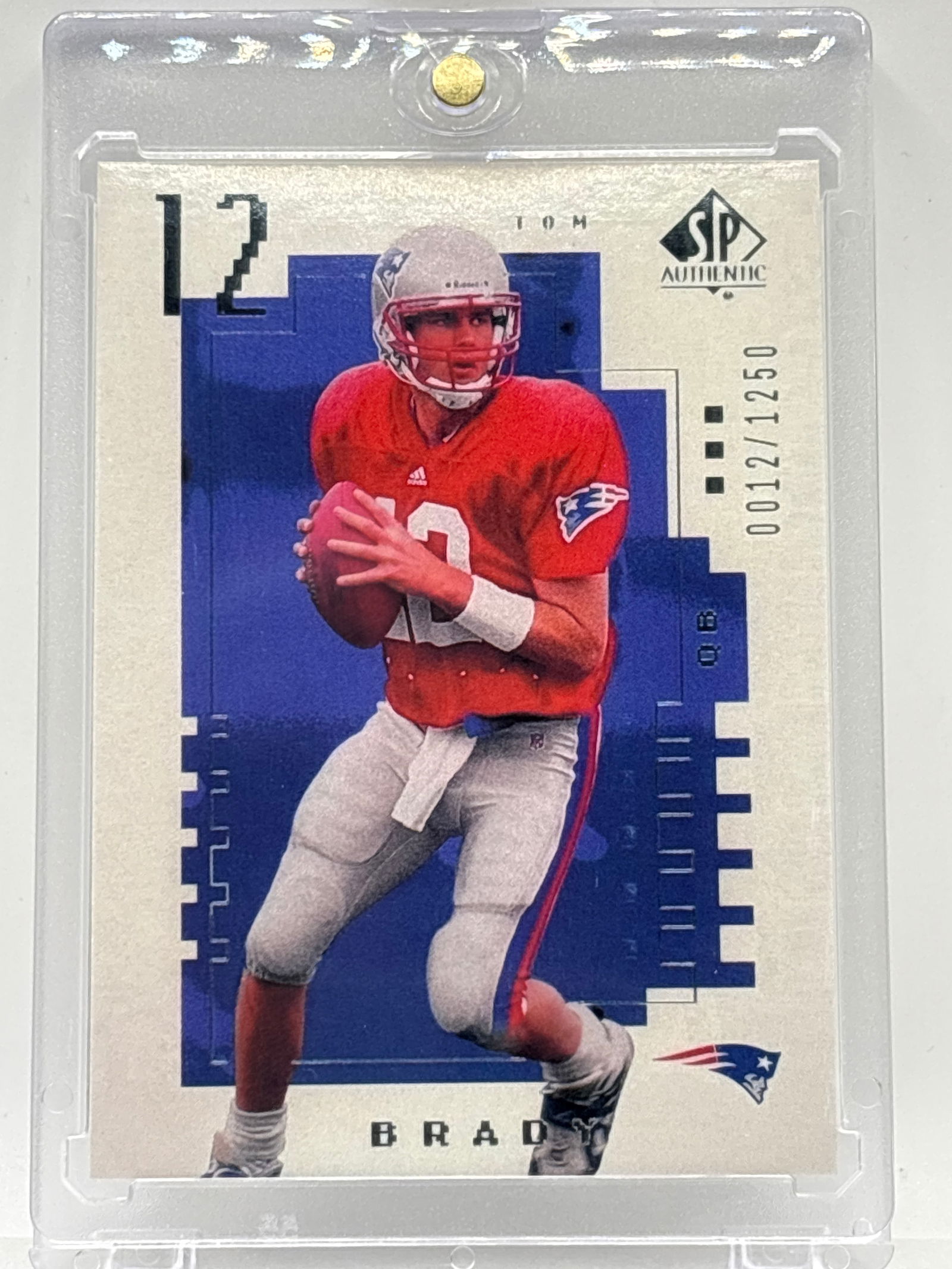 REPRINT CARD OF 2000 UPPER DECK TOM BRADY FUTURE WAVES /1250 INSERT CARD (1 of 3)