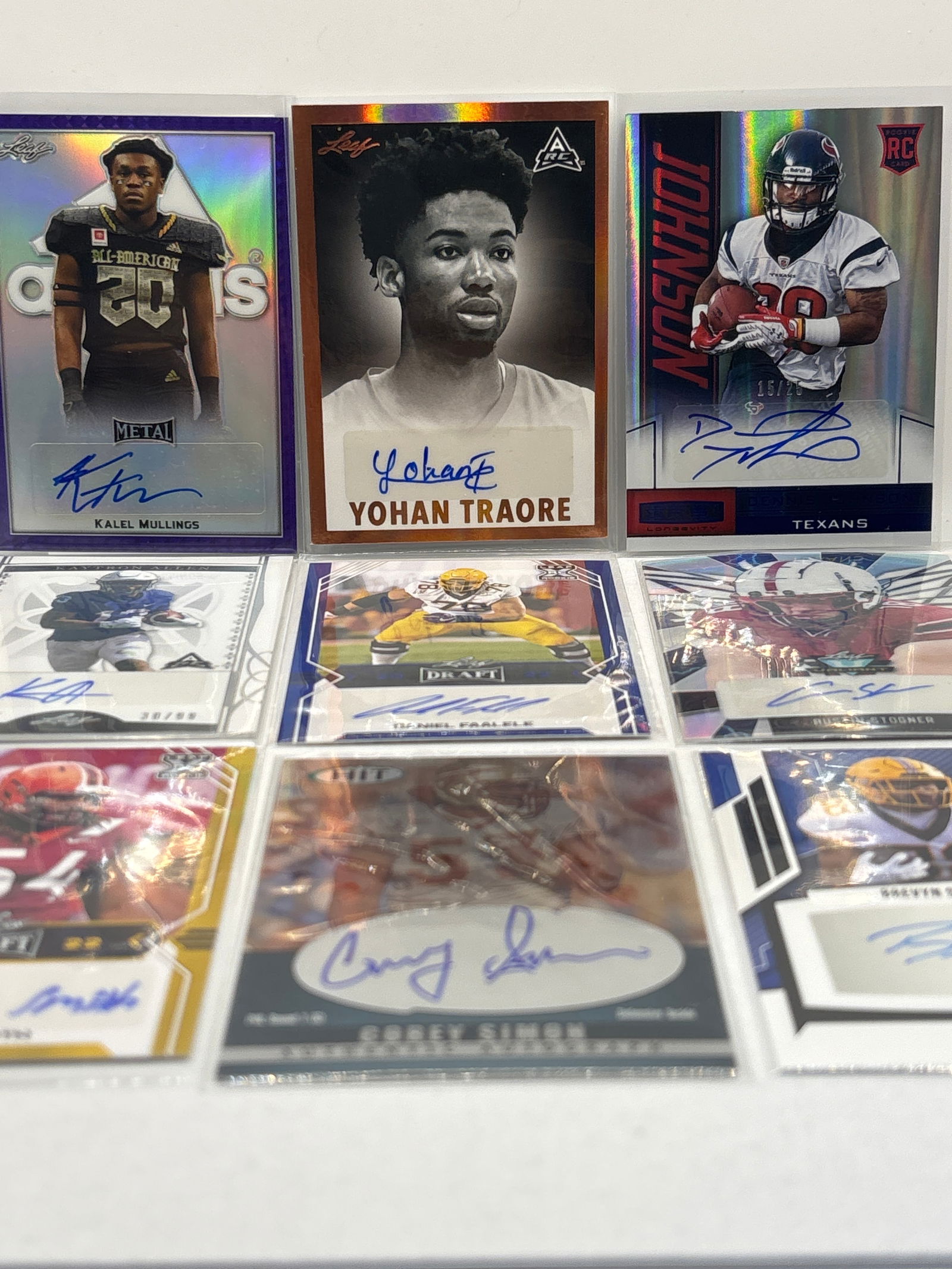 NFL FOOTBALL AUTOGRAPHED ROOKIE LOT: THE HOBBY BOX