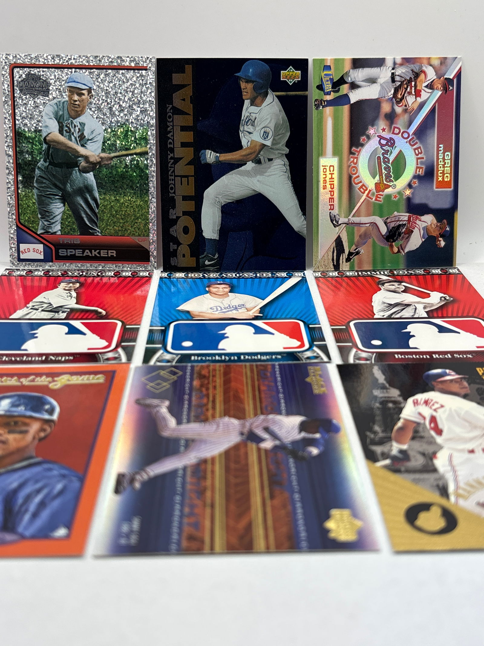 VINTAGE MLB BASEBALL INSERT LOT: THE HOBBY BOX