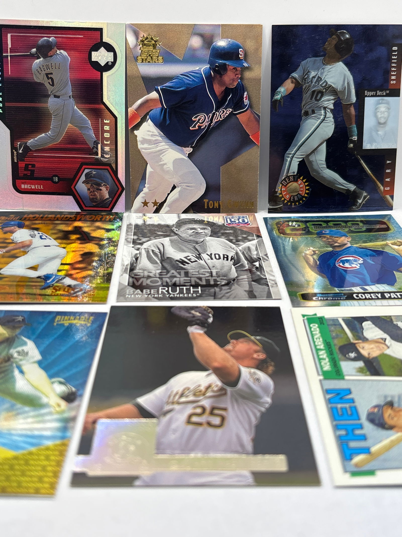 VINTAGE MLB BASEBALL INSERT LOT: THE HOBBY BOX