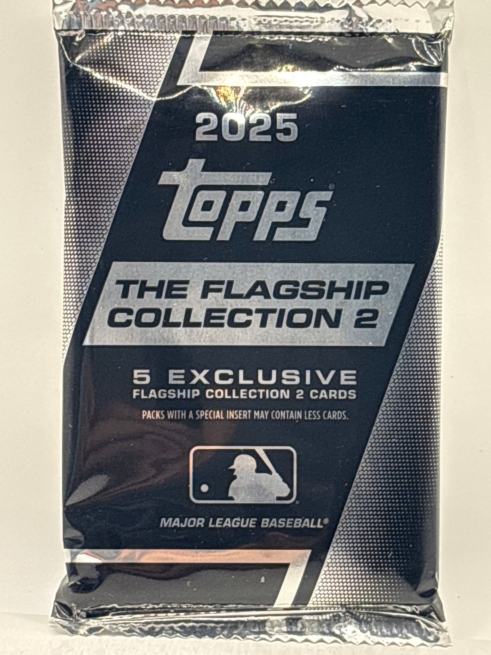 2025 TOPPS THE FLAGSHIP COLLECTION 2 MLB BASEBALL PACK: THE HOBBY BOX