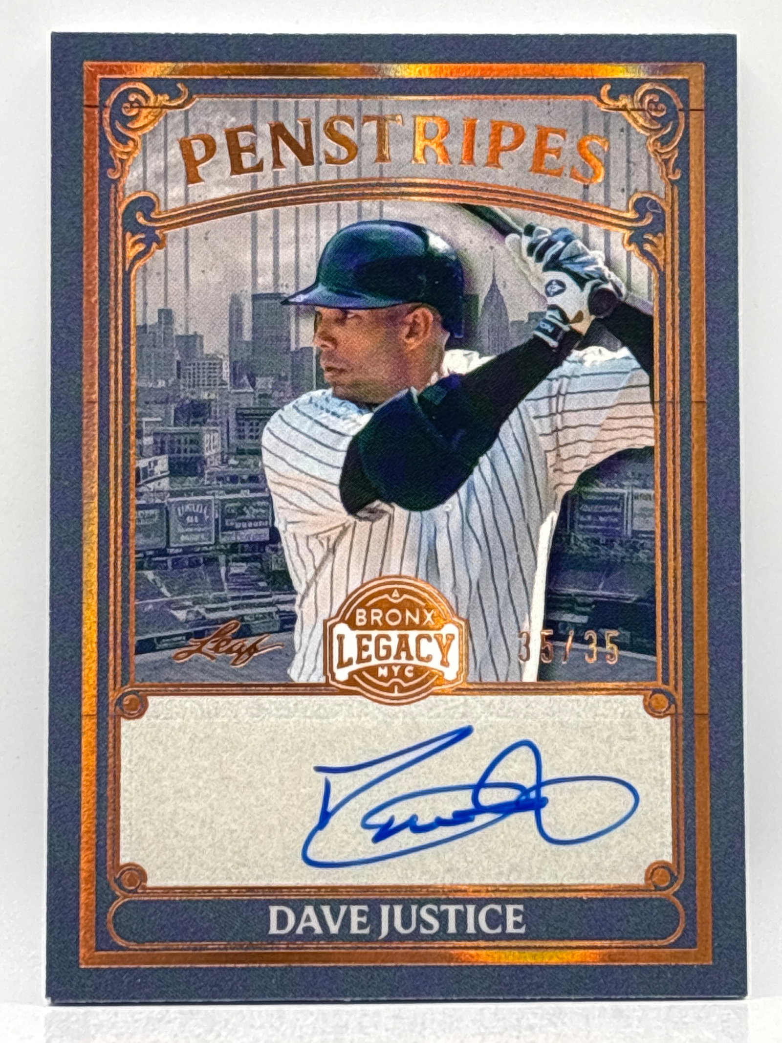 /35 2025 LEAF BRONX ROYALTY DAVE JUSTICE AUTOGRAPHED PENSTRIPES INSERT: THE HOBBY BOX