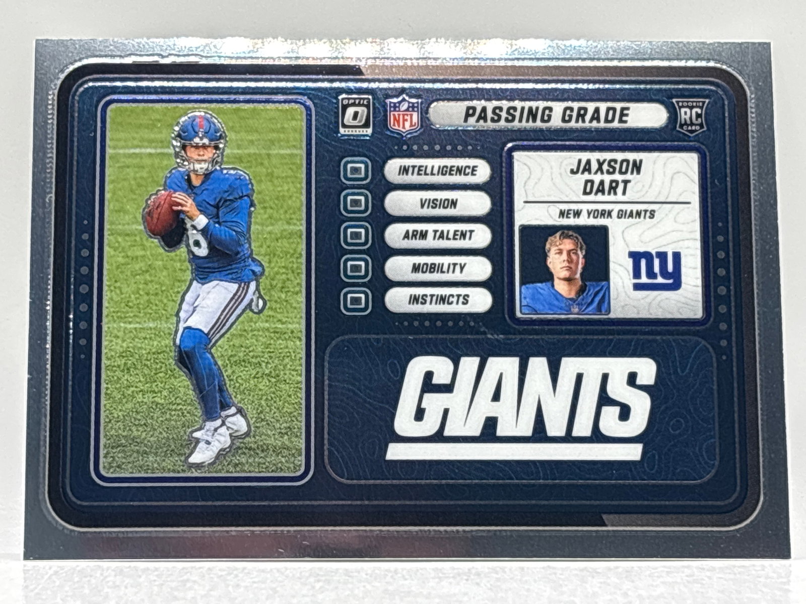 2025 PANINI DONRUSS OPTIC JAXSON DART PASSING GRADE ROOKIE CARD: THE HOBBY BOX