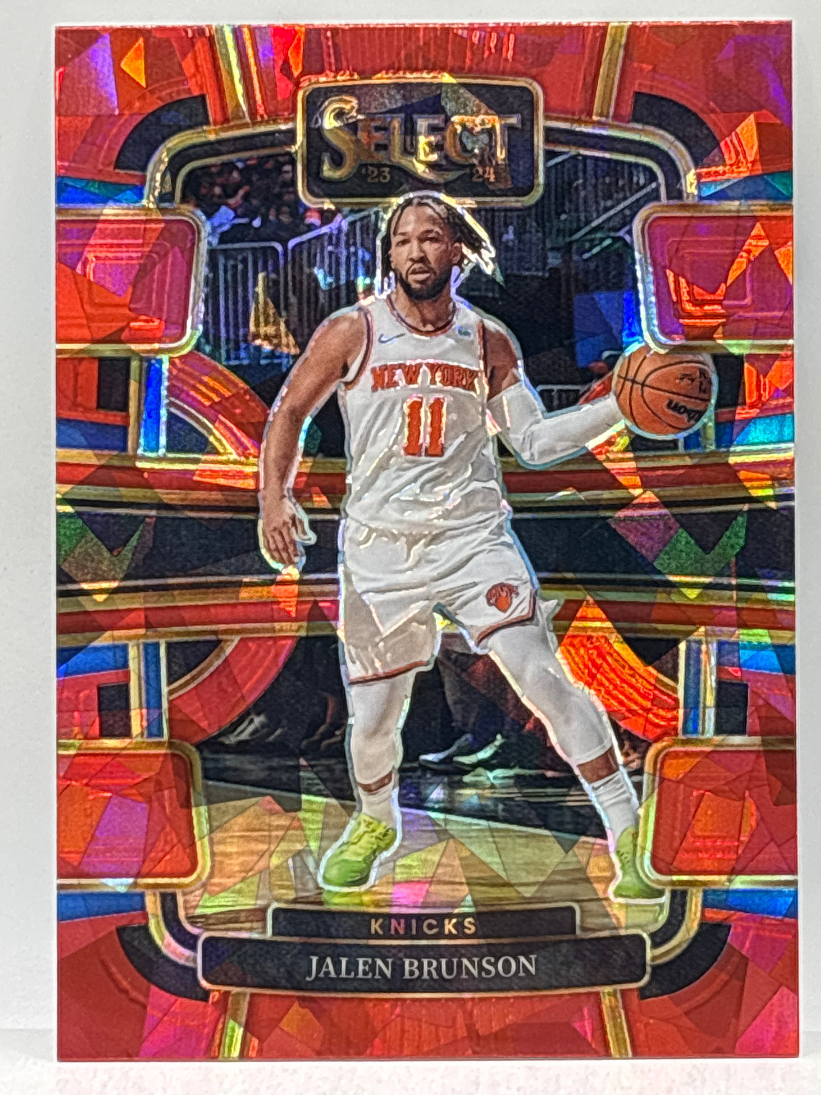 2023-24 PANINI SELECT JALEN BRUNSON RED CRACKED ICE PRIZM HOLO: THE HOBBY BOX - CHOOSE ARRANGE YOUR OWN SHIPPING WHEN YOU GET YOUR INVOICE FOR CHEAPER SHIPPING