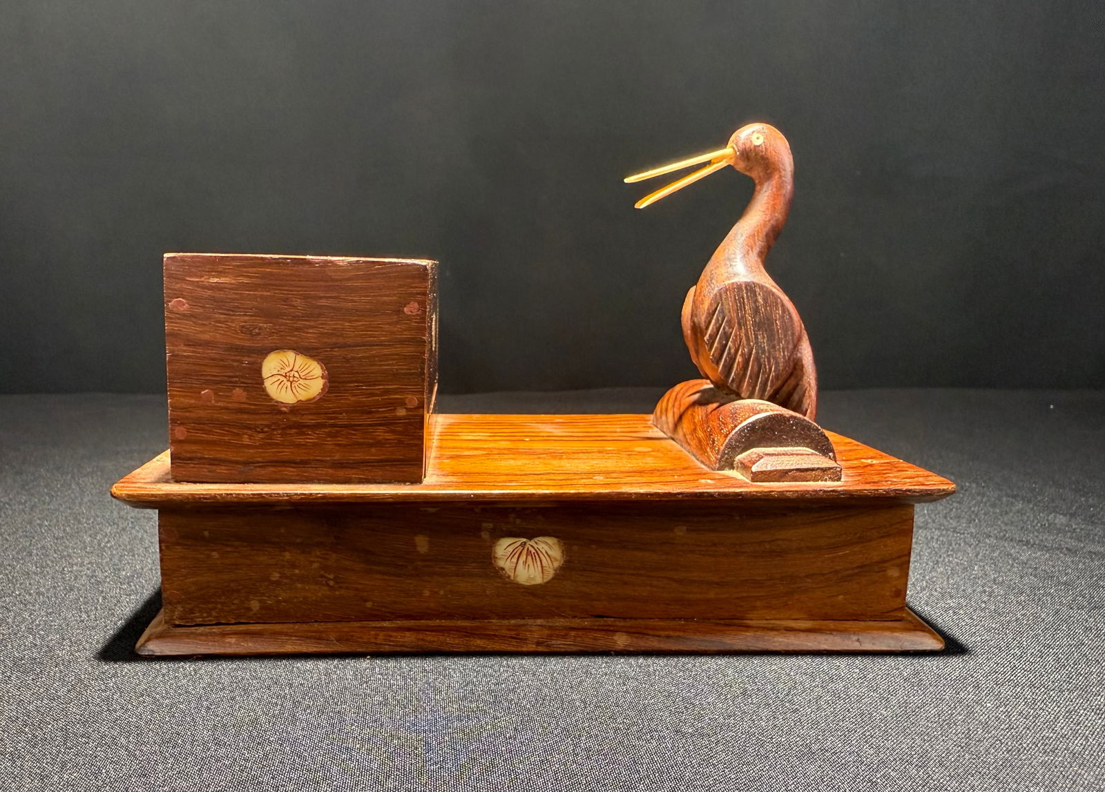 Japanese Mid-Century Pelican Cigarette Dispenser, c.1950s (1 of 17)