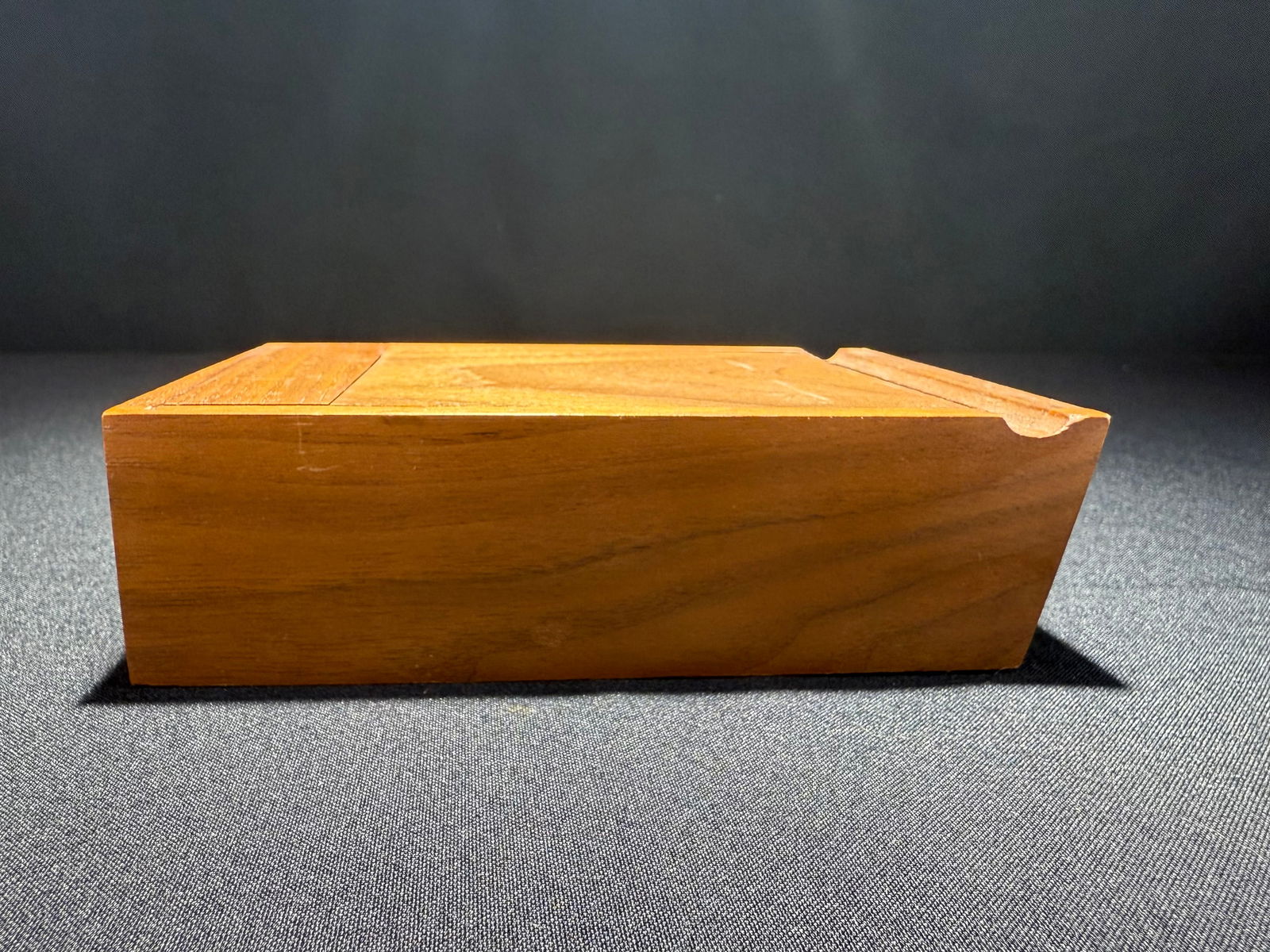 Walnut "Solid American" Cigarette Box with Mirror Interior, c.1950s (1 of 10)