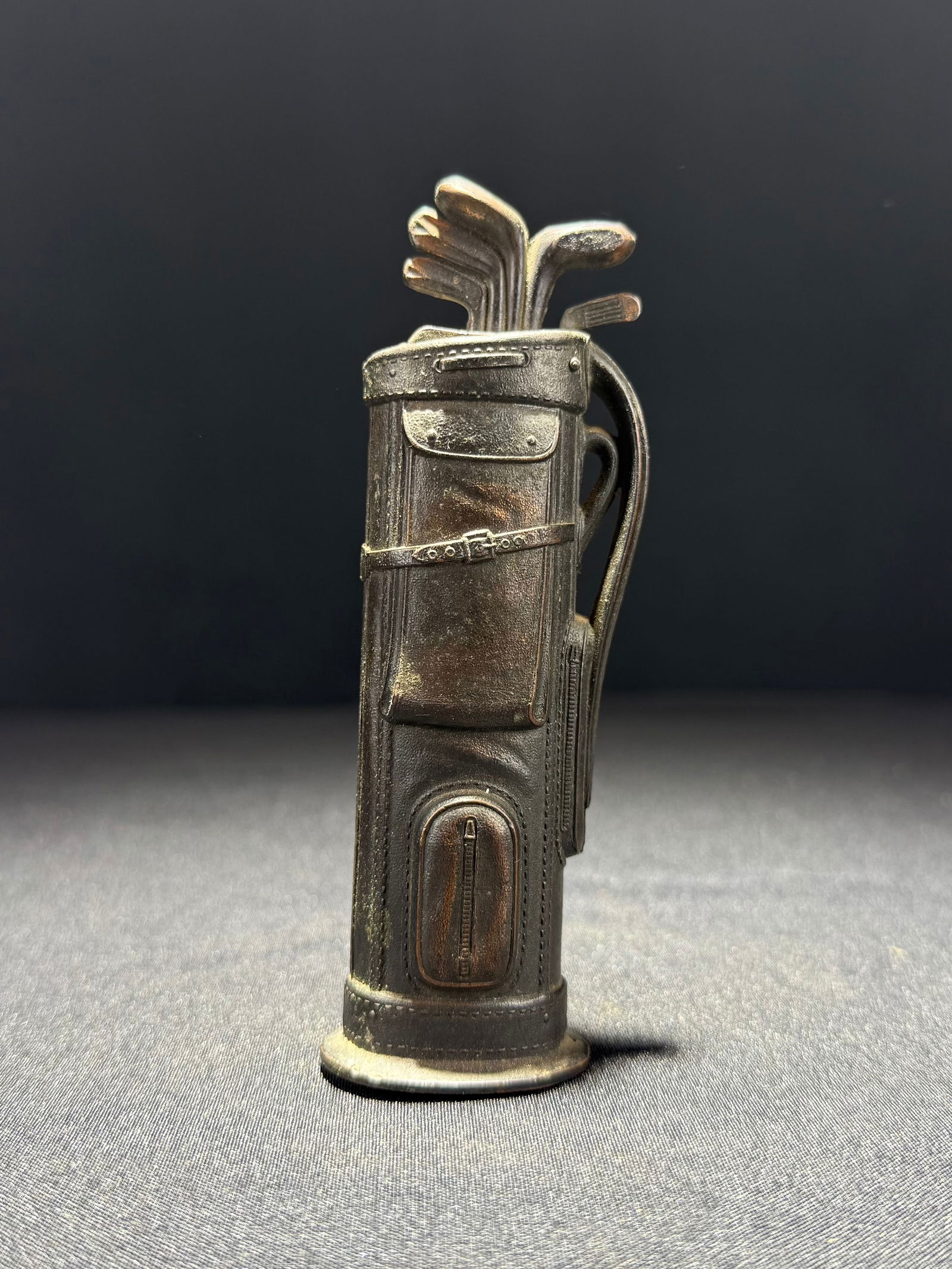 Negbaur Golf Bag Table Lighter, circa 1940s (1 of 9)