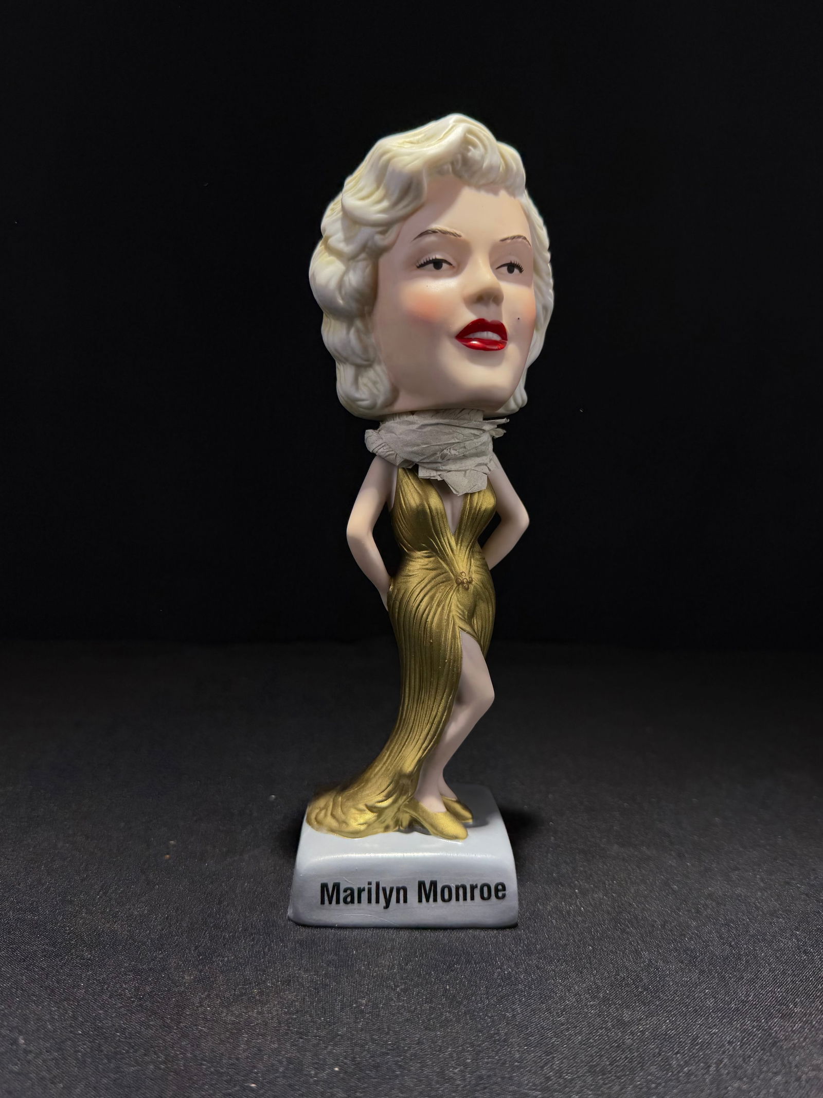 Marilyn Monroe Limited Edition Bobblehead (1 of 14)