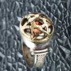 Kabbalah Jewelry Magen David Ring - Gold: A 5 Elements Ring decorated with a Gold symbol of David´s Shield. Underneath are the other elements. David´s Shield or The Star of David, as it is sometimes called, is a symbol of Protection.