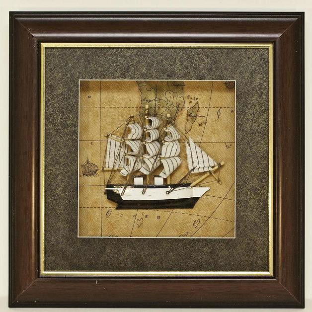 Collectible Miniature Sailship Replica Set in Fram: Wether you're a collector, Sailship enthusiast or a sailor yourself, display these miniature sailship replicas with pride. The attention to detail is exquisite! Approzimate size: 14 x 12 inches includ