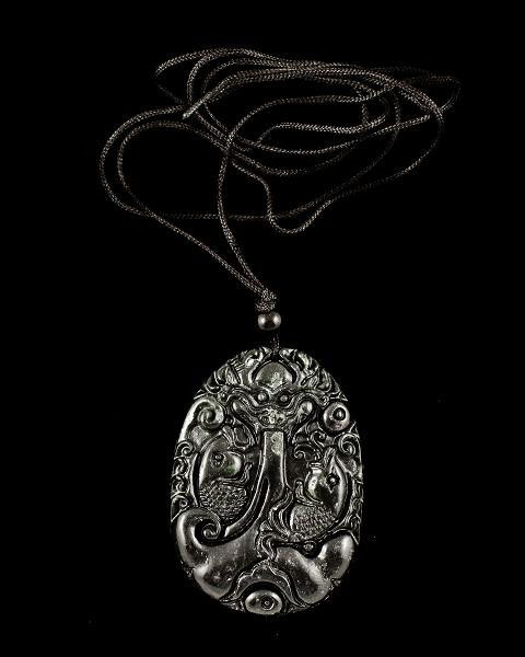 Black Green Jade Twin Fish Charm Amulet Pendant: The Royal Cameo Carving Jade Charm was carved from a piece of fine grained Jade gemstone more than 200 years ago. The design is unique and very lovely and the carving is delicately performed. Size: 27