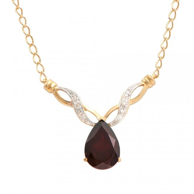 3.64 Cts Garnet & Diamond 18KGP Designer Necklace $775: 1 pieces of Pear Shape GENUINE 14x10mm Garnet quality AAA no treatment.6 pieces of GENUINE 1.1mm rounds diamond 0.05 carat Tw.5.55 grams of base metal layered with 18K yellow gold.The necklace length 