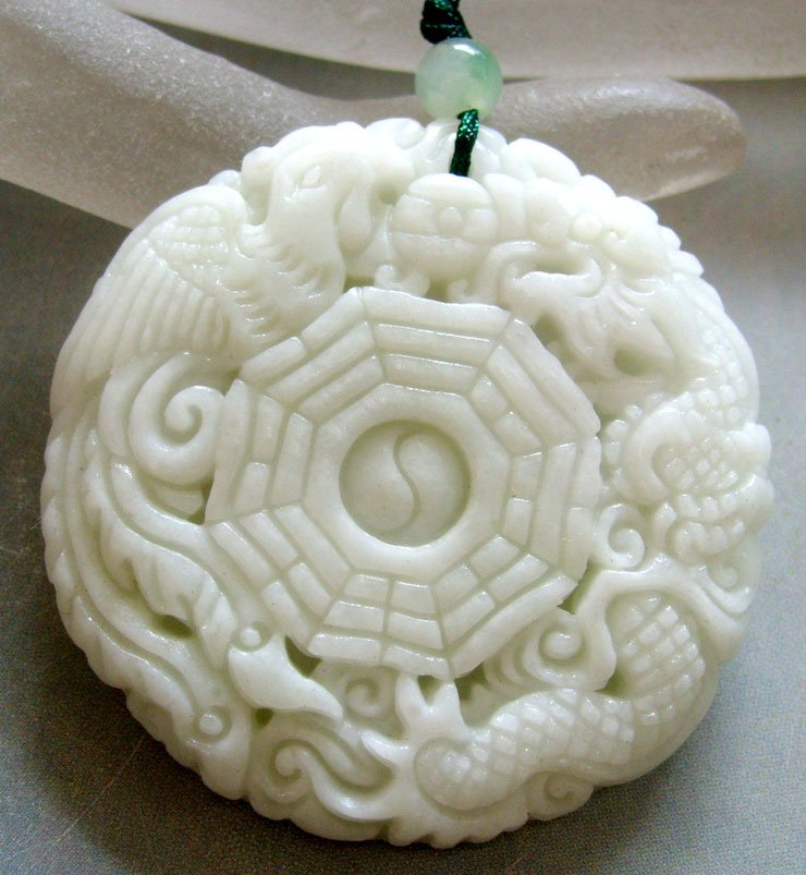 Zhou Dynasty White Jade Dragon Phoenix Protection : Approx Size: 2" Diameter. It is the customary and traditional belief of Chinese people that wearing the jade is the good means of which people will be protected from bad luck, evil spirit and danger. 