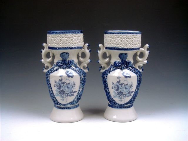 Antique Chinese Flowers Painted Porcelain Vases: Item Description: This is a very nice pair blue&white gorgeous flowers painted porcelain unique shaped vases with 2 ears *white spots are light reflections, actual items are in very good condition*. E