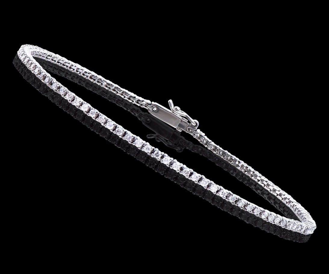 1.15 CTS CERTIFIED DIAMONDS 14K WHITE GOLD DESIGNER TENNIS BRACELET $15,850: 14K WHITE GOLD 5.20 GRAMS DIAMONDS 1.4MM- 96 PCS - 1.15 CTS TW COLOR H-1 , GRADE I1-I2