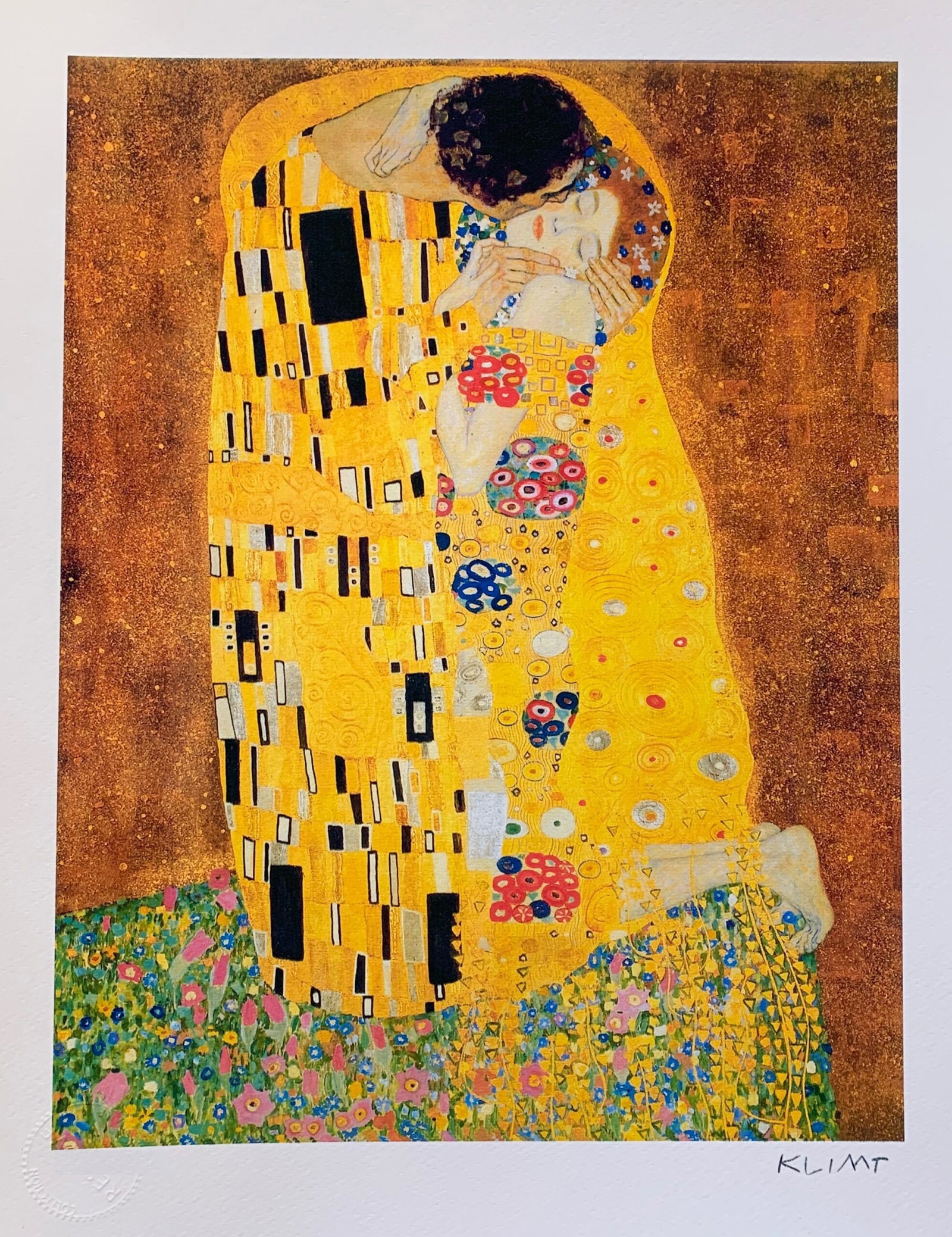 Gustav Klimt THE KISS Signed Limited Edition Giclee: This is a GUSTAV KLIMT giclee titled ?THE KISS?.This piece is facsimile signed on the lower right. Pencil numbered from an edition of 375.Image measures 14? x 11?. Paper with border measures 17? x 13?